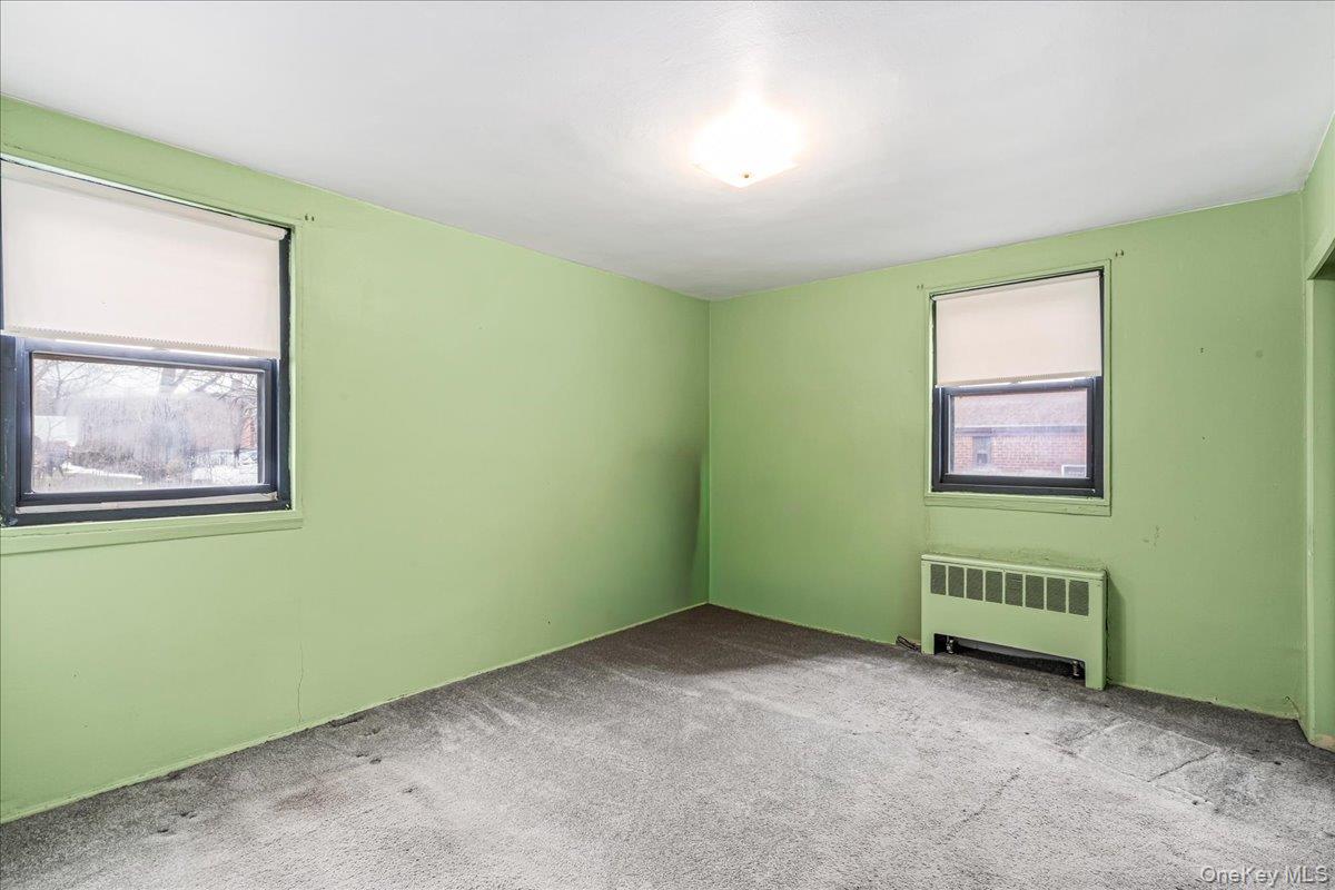 #13 photo, 58-33 246th Crescent, Douglaston , NY 11362