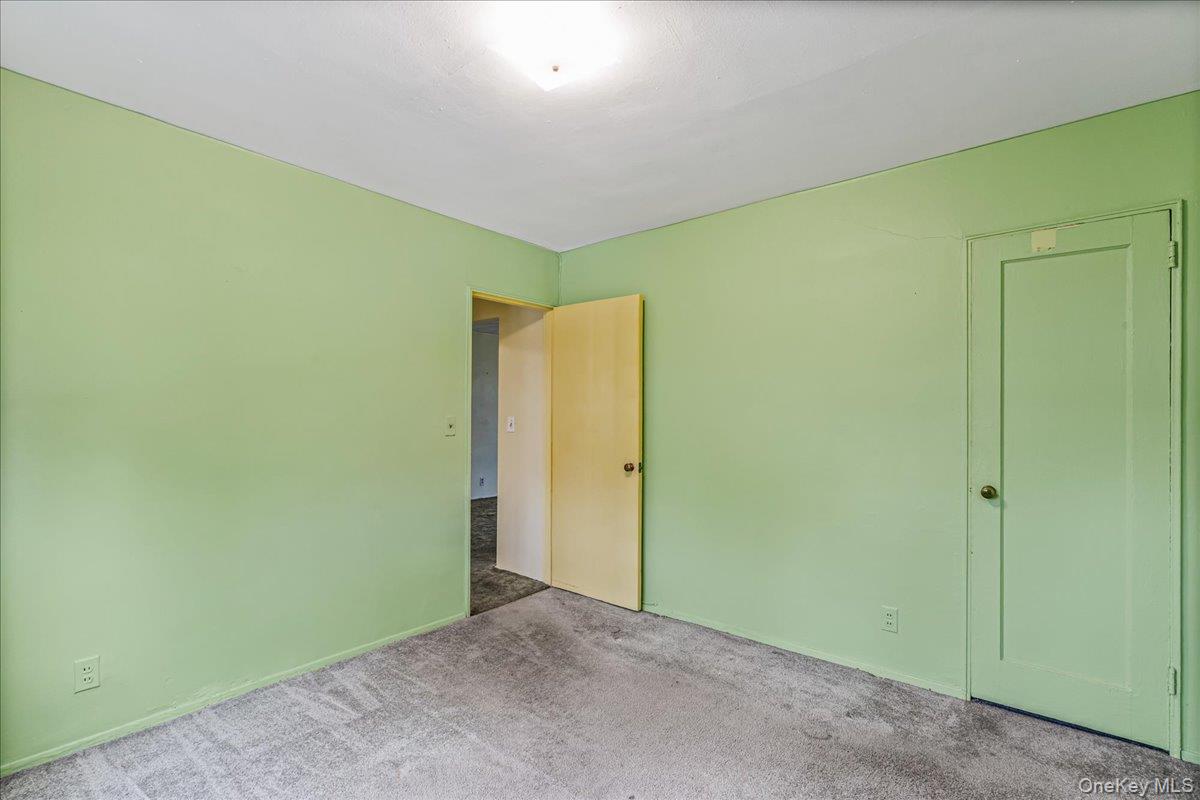 #17 photo, 58-33 246th Crescent, Douglaston , NY 11362