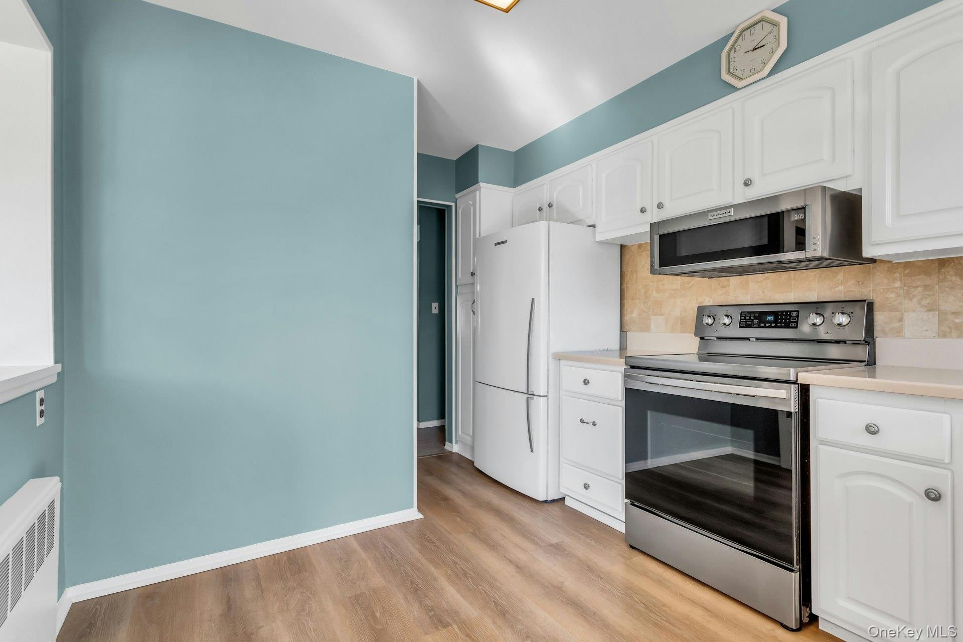 #13 photo, 2 Nancy Court, Glen Cove , NY 11542