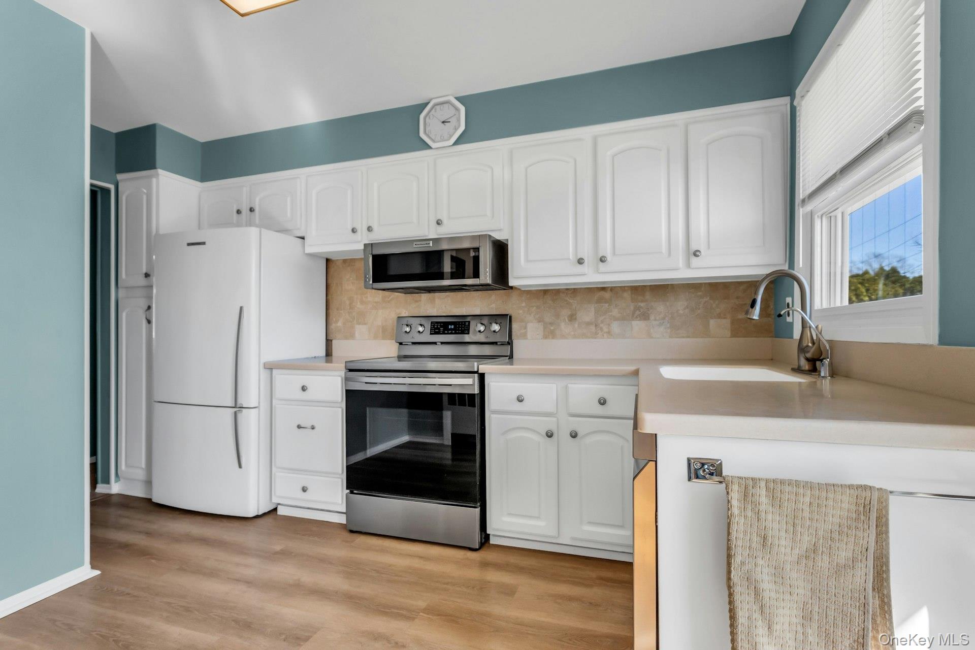 #15 photo, 2 Nancy Court, Glen Cove , NY 11542