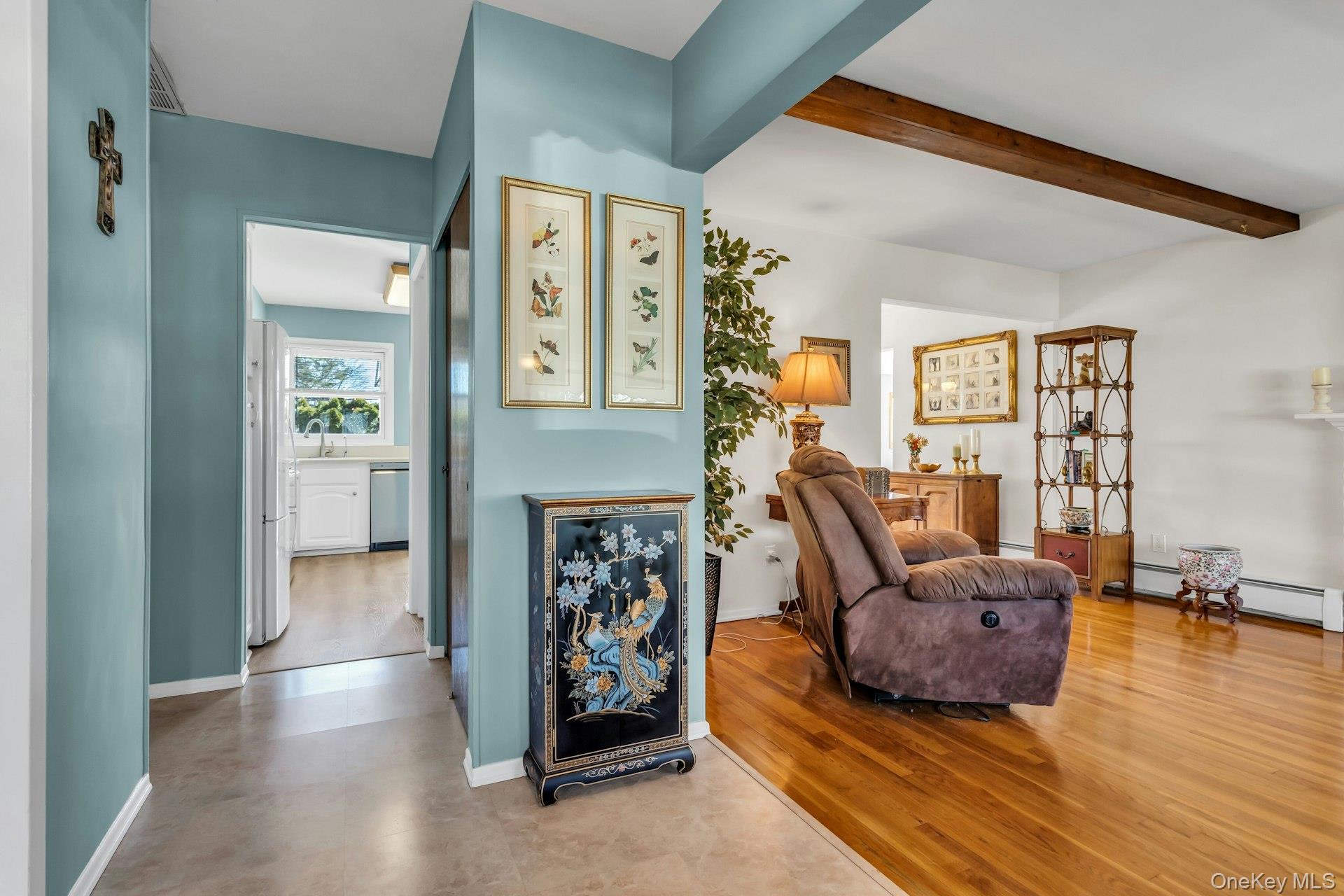 #6 photo, 2 Nancy Court, Glen Cove , NY 11542