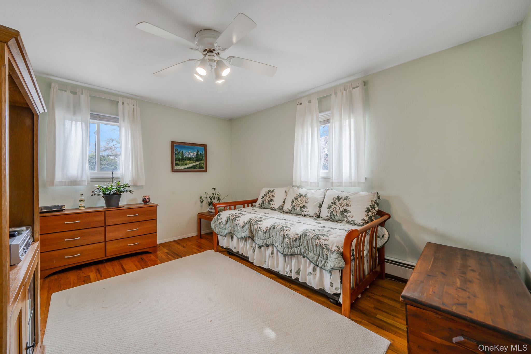 #14 photo, 12 Stewart Circle, সাফোক কাউন্টি Centereach , NY 11720