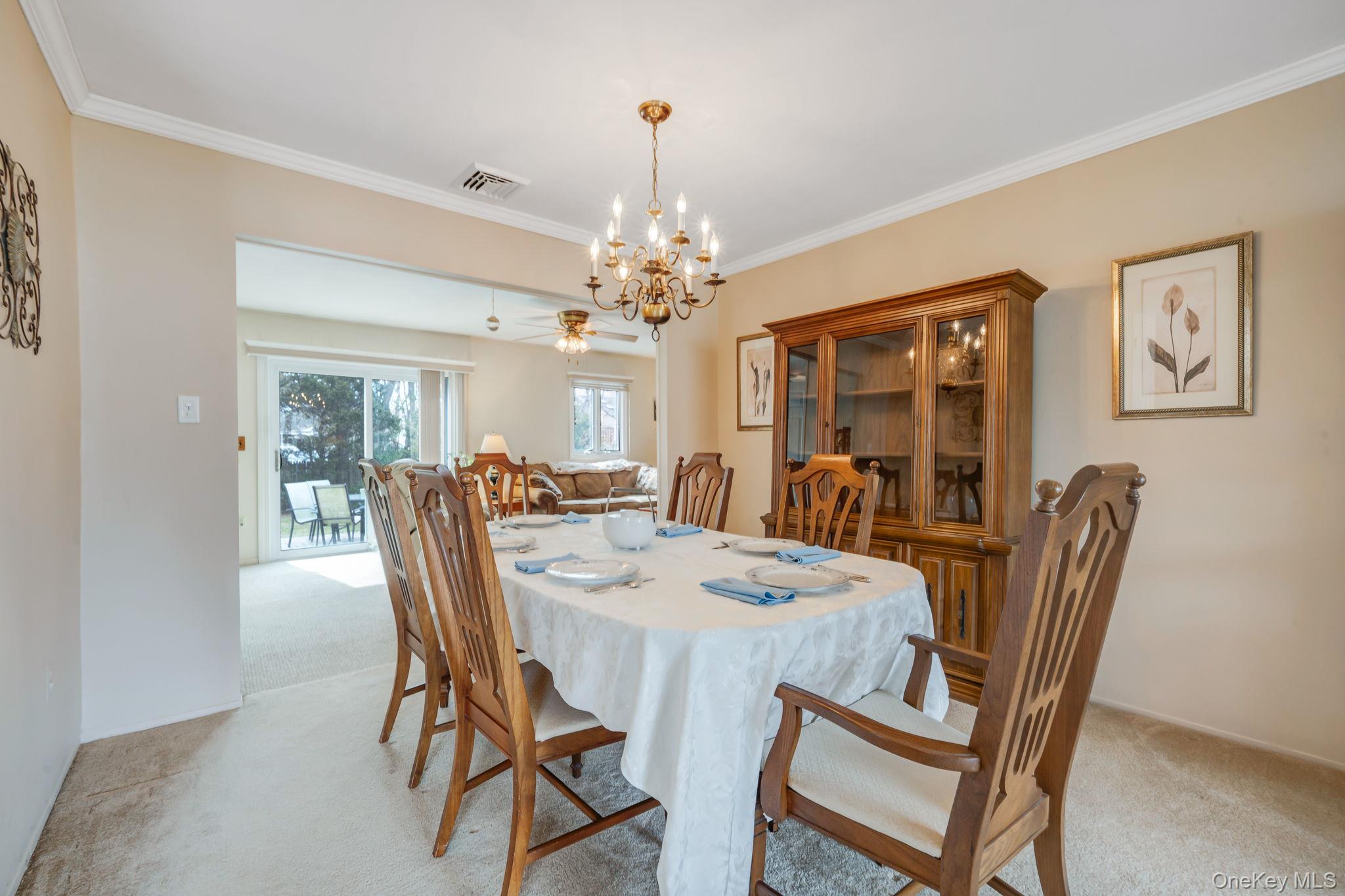 #9 photo, 12 Stewart Circle, সাফোক কাউন্টি Centereach , NY 11720