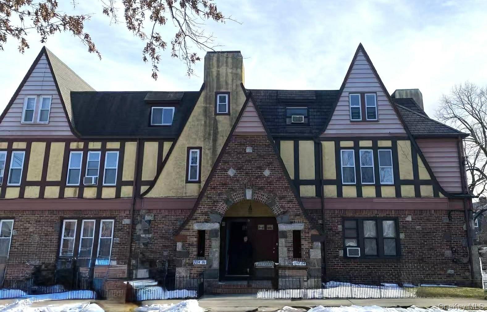 #4 photo, 204-06 42nd Avenue, Bayside , NY 11361