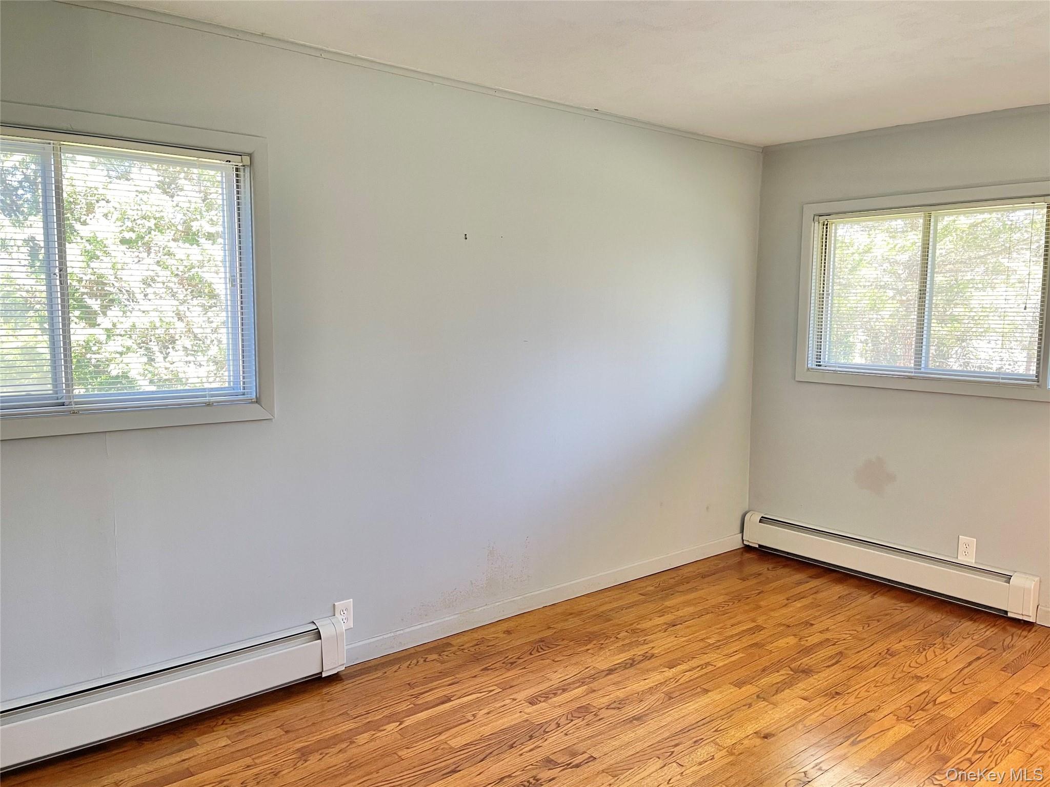 #13 photo, 48 Old Town Lane, সাফোক কাউন্টি Huntington , NY 11743