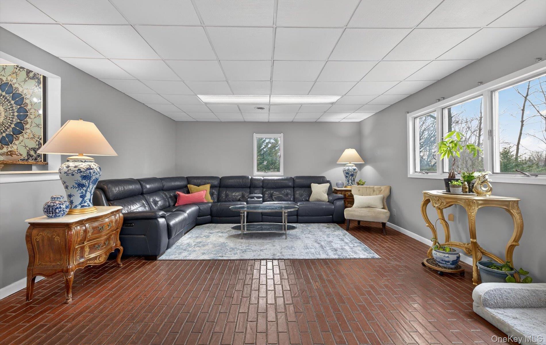 #13 photo, 372 Clay Pitts Road, East Northport , NY 11731