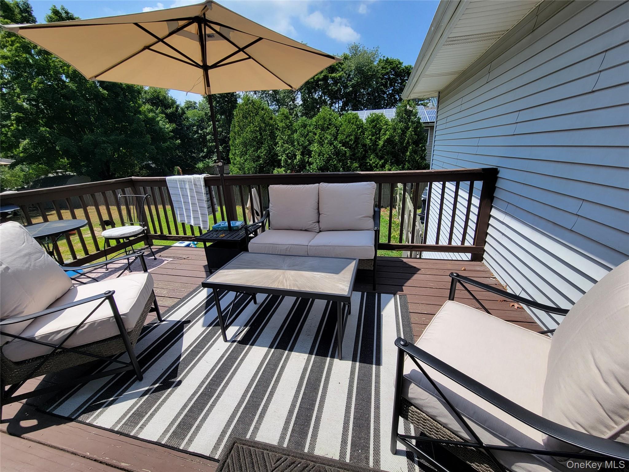 #2 photo, 372 Clay Pitts Road, East Northport , NY 11731