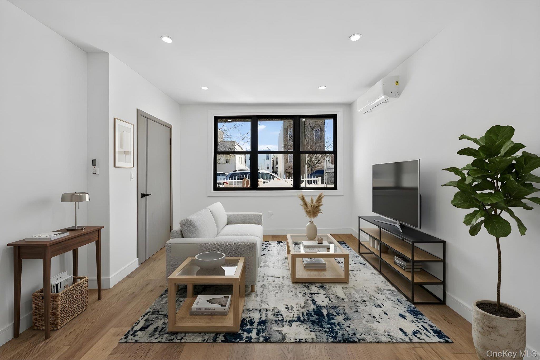 #1 photo, 52 28th Avenue, ব্রুকলিন Brooklyn , NY 11214