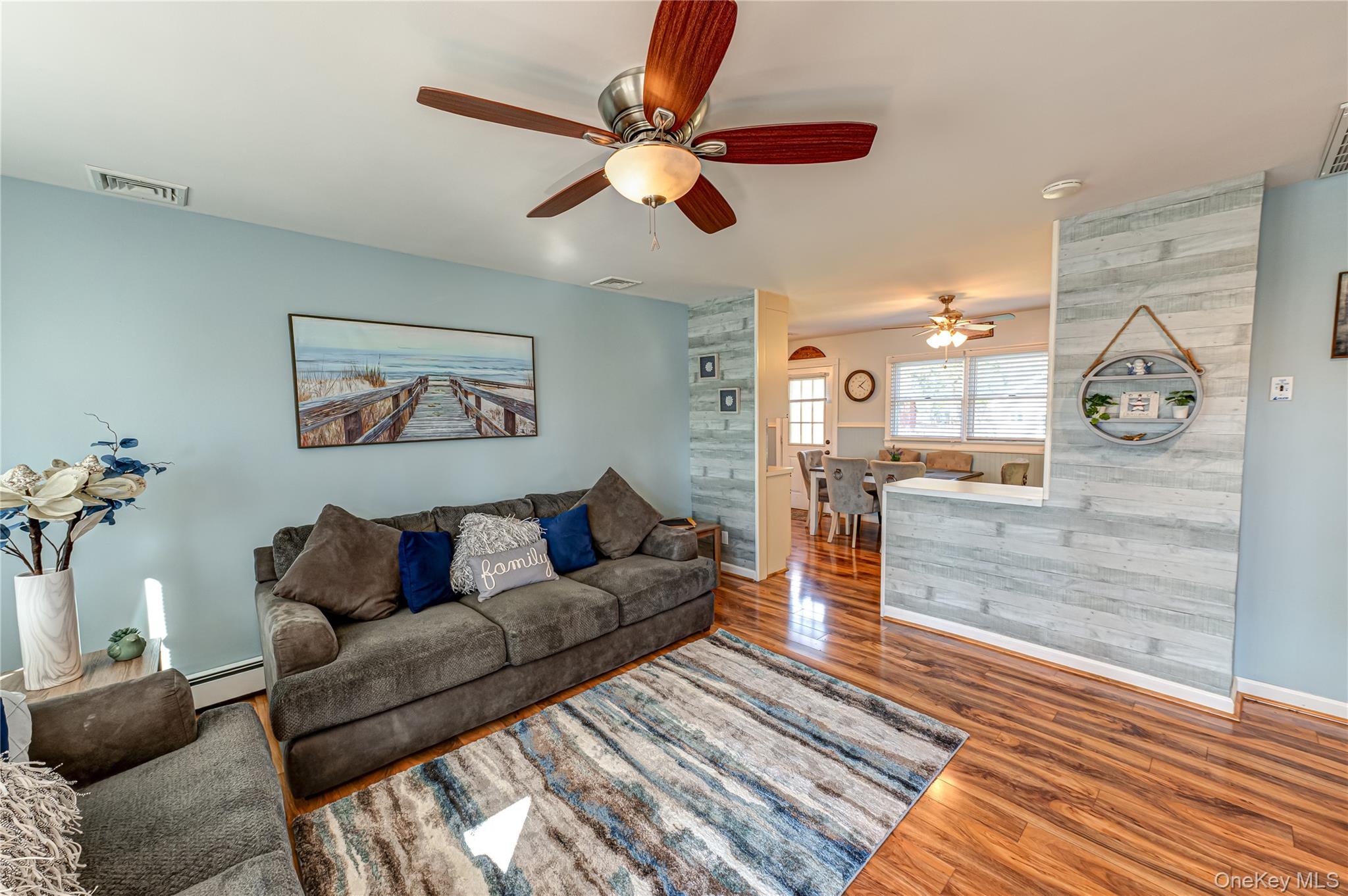 #4 photo, 869 Udall Road, সাফোক কাউন্টি West Islip , NY 11795