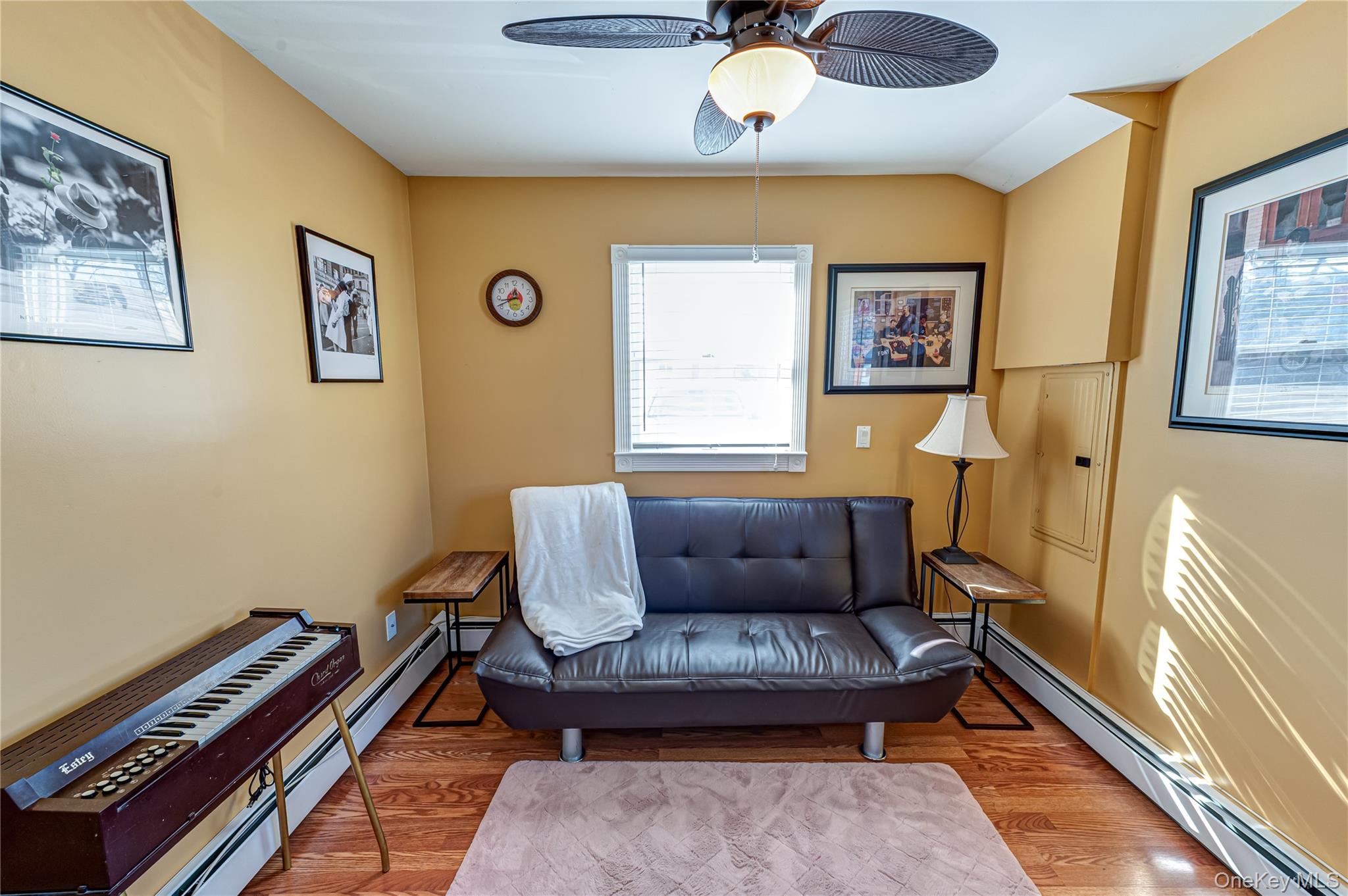 #9 photo, 869 Udall Road, সাফোক কাউন্টি West Islip , NY 11795