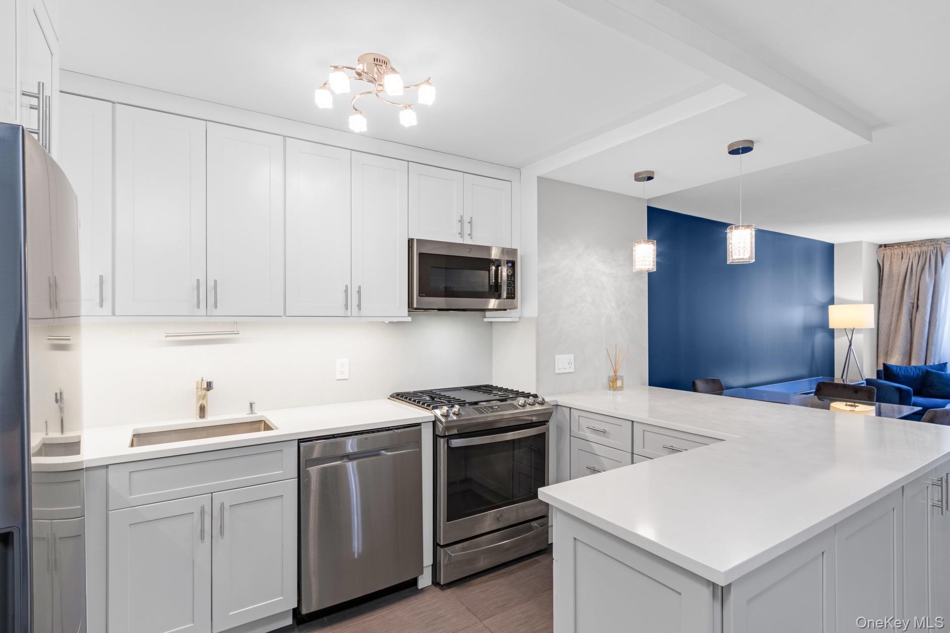 #2 photo, 345 E 93rd Street, New York (Manhattan) , NY 10128