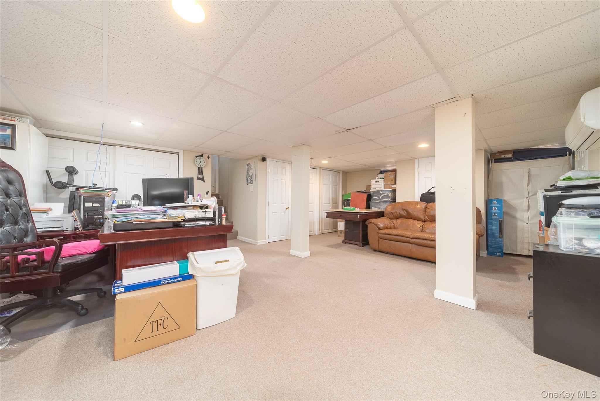 #18 photo, 2544 New York Avenue, Huntington , NY 11747