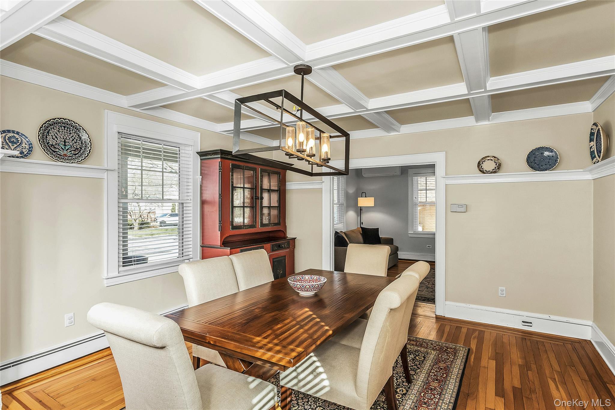 #9 photo, 86 Taft Avenue, Lynbrook , NY 11563