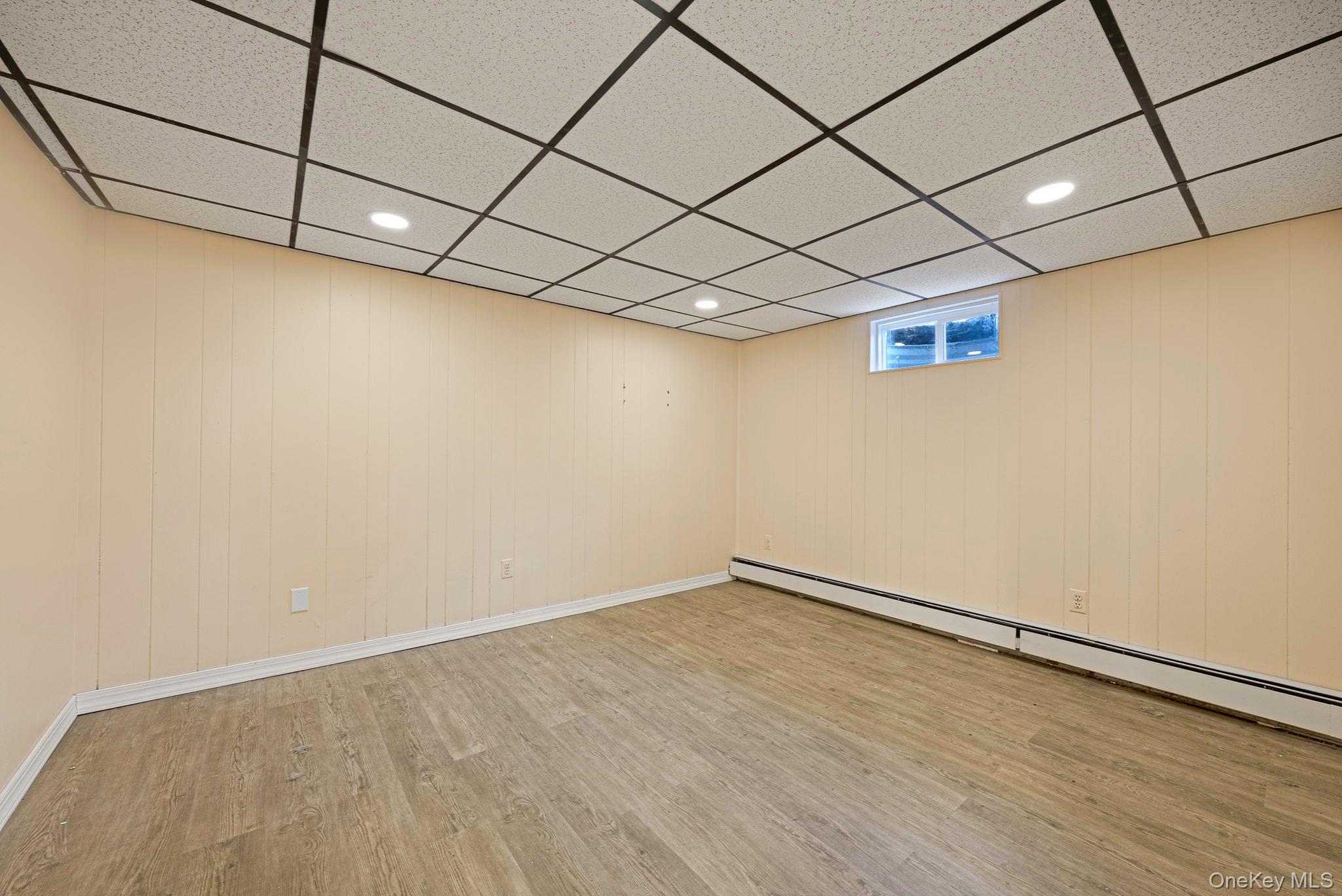 #16 photo, 365 Clay Pitts Road, सफ़ोक काउंटी East Northport , NY 11731