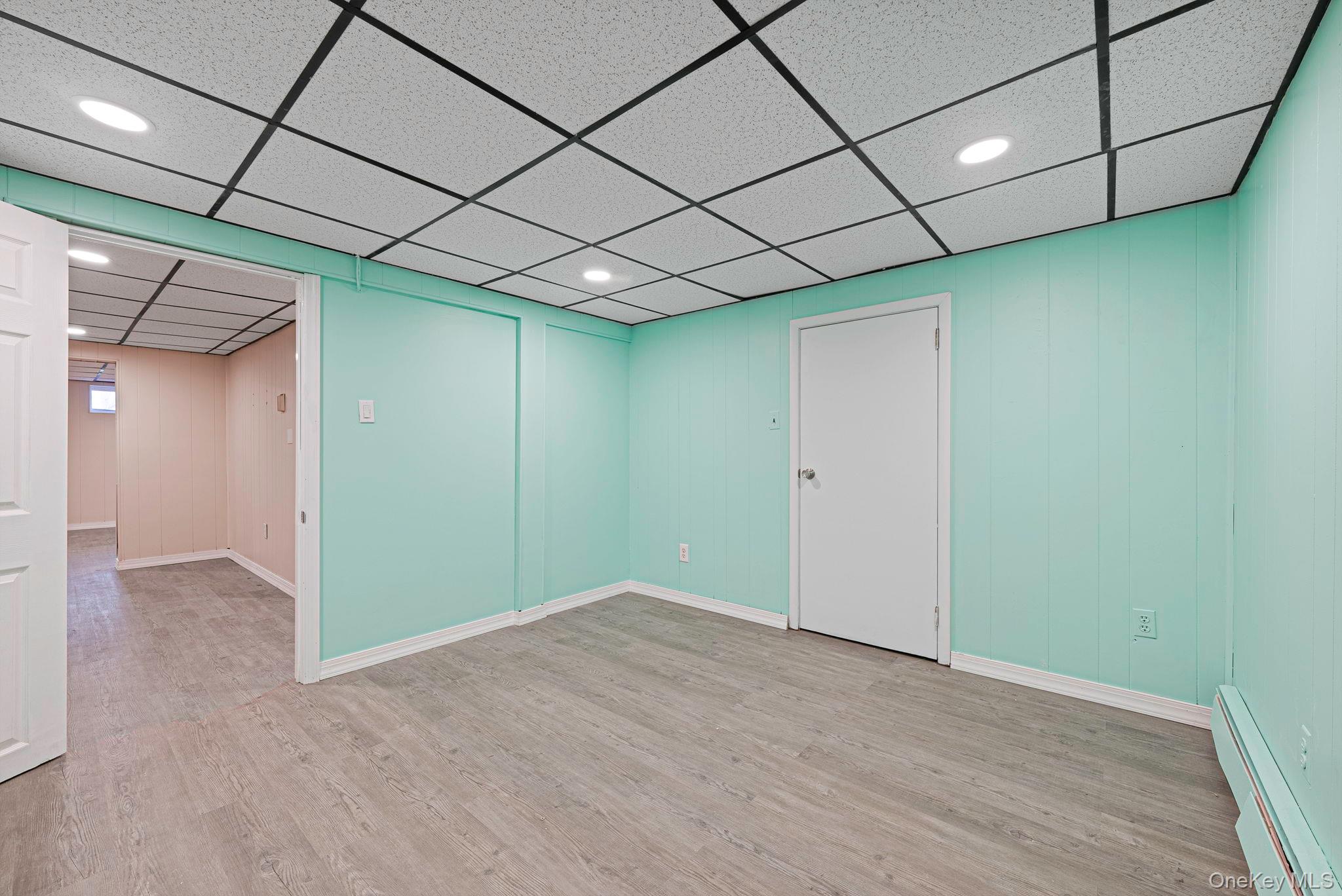 #20 photo, 365 Clay Pitts Road, सफ़ोक काउंटी East Northport , NY 11731