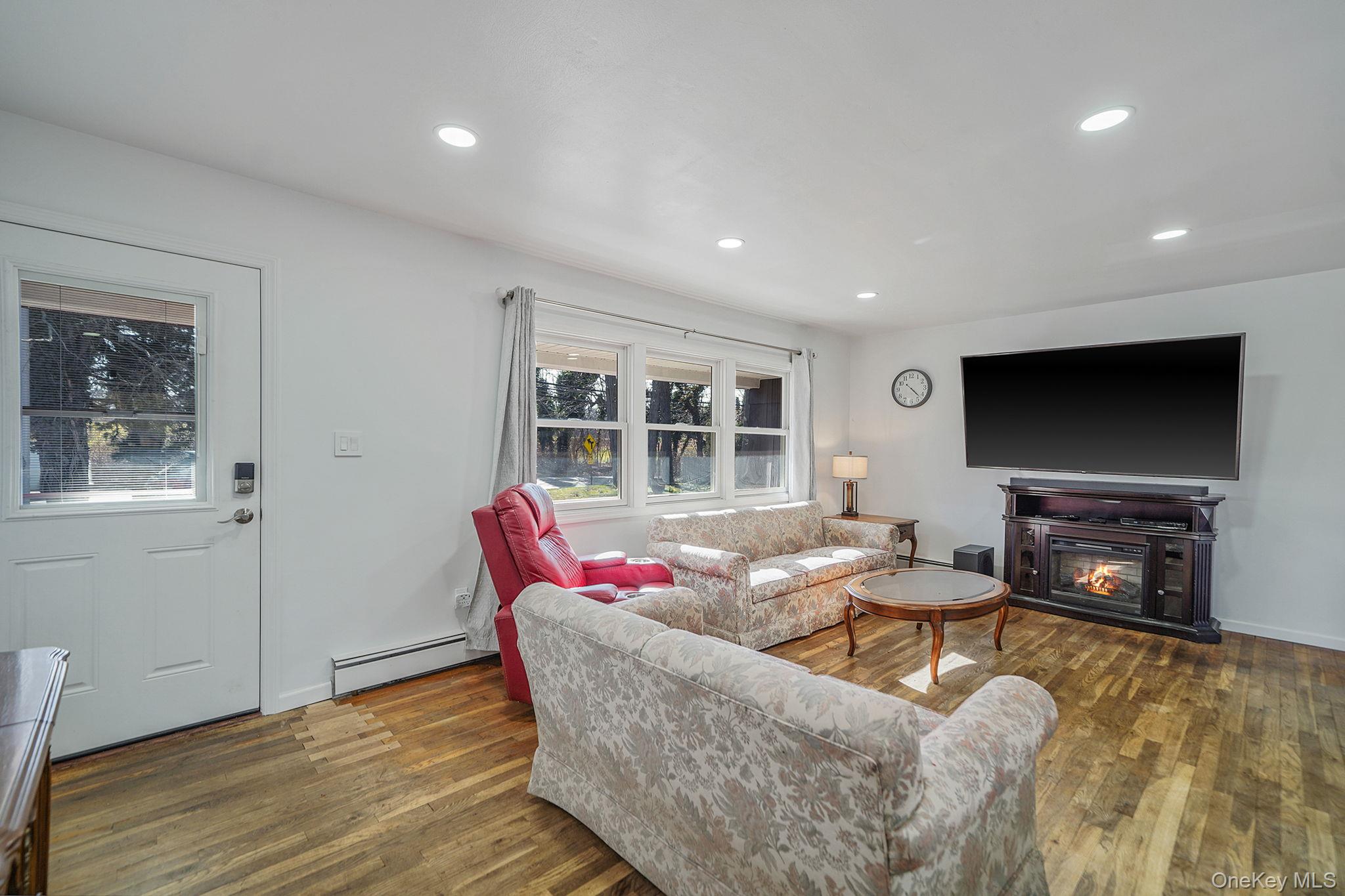 #10 photo, 125 Lower Sheep Pasture Road, সাফোক কাউন্টি East Setauket , NY 11733