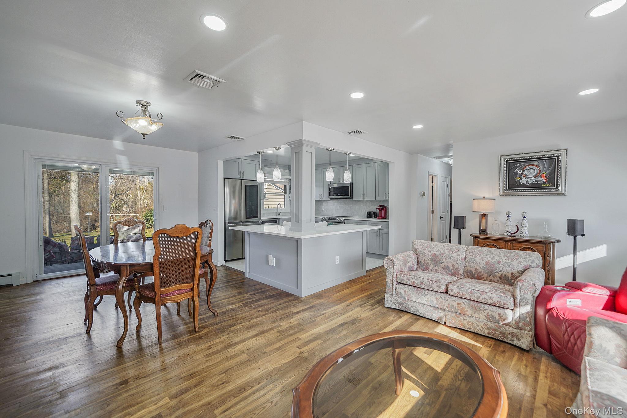 #9 photo, 125 Lower Sheep Pasture Road, সাফোক কাউন্টি East Setauket , NY 11733