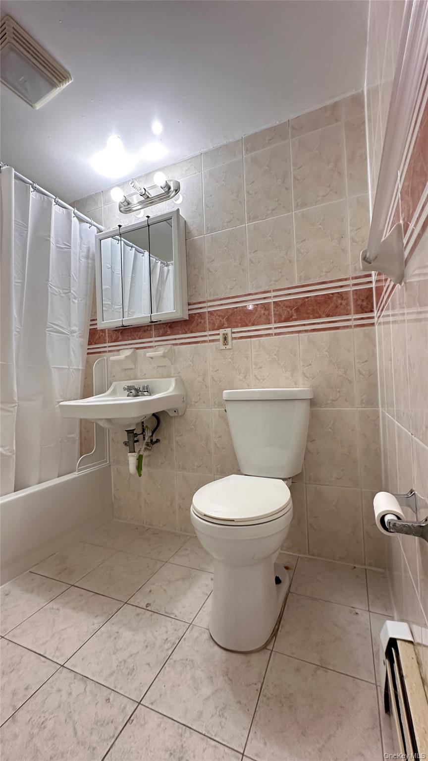 #4 photo, 11121 44th Avenue, Corona , NY 11368