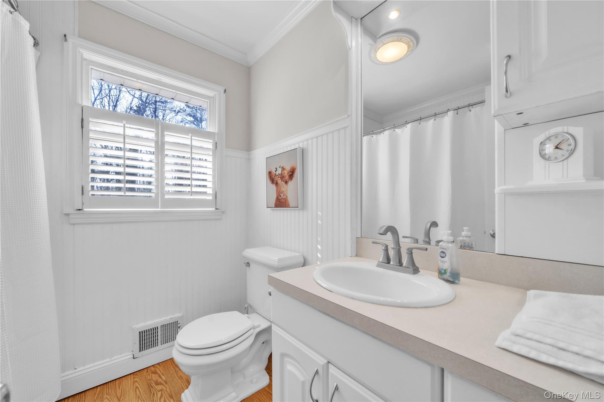 #16 photo, 1408 Saint Louis Avenue, সাফোক কাউন্টি Bay Shore , NY 11706