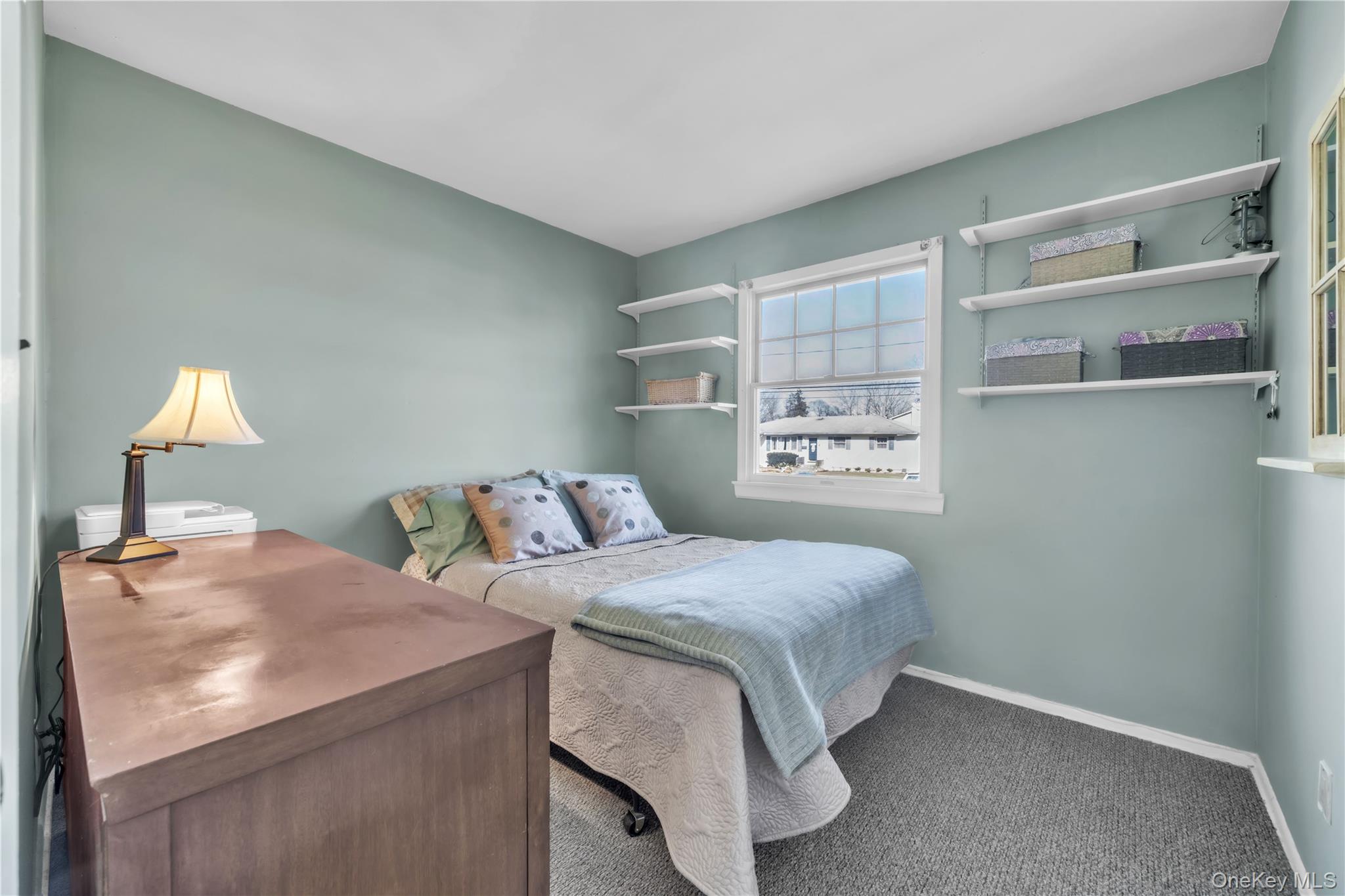 #20 photo, 1408 Saint Louis Avenue, সাফোক কাউন্টি Bay Shore , NY 11706