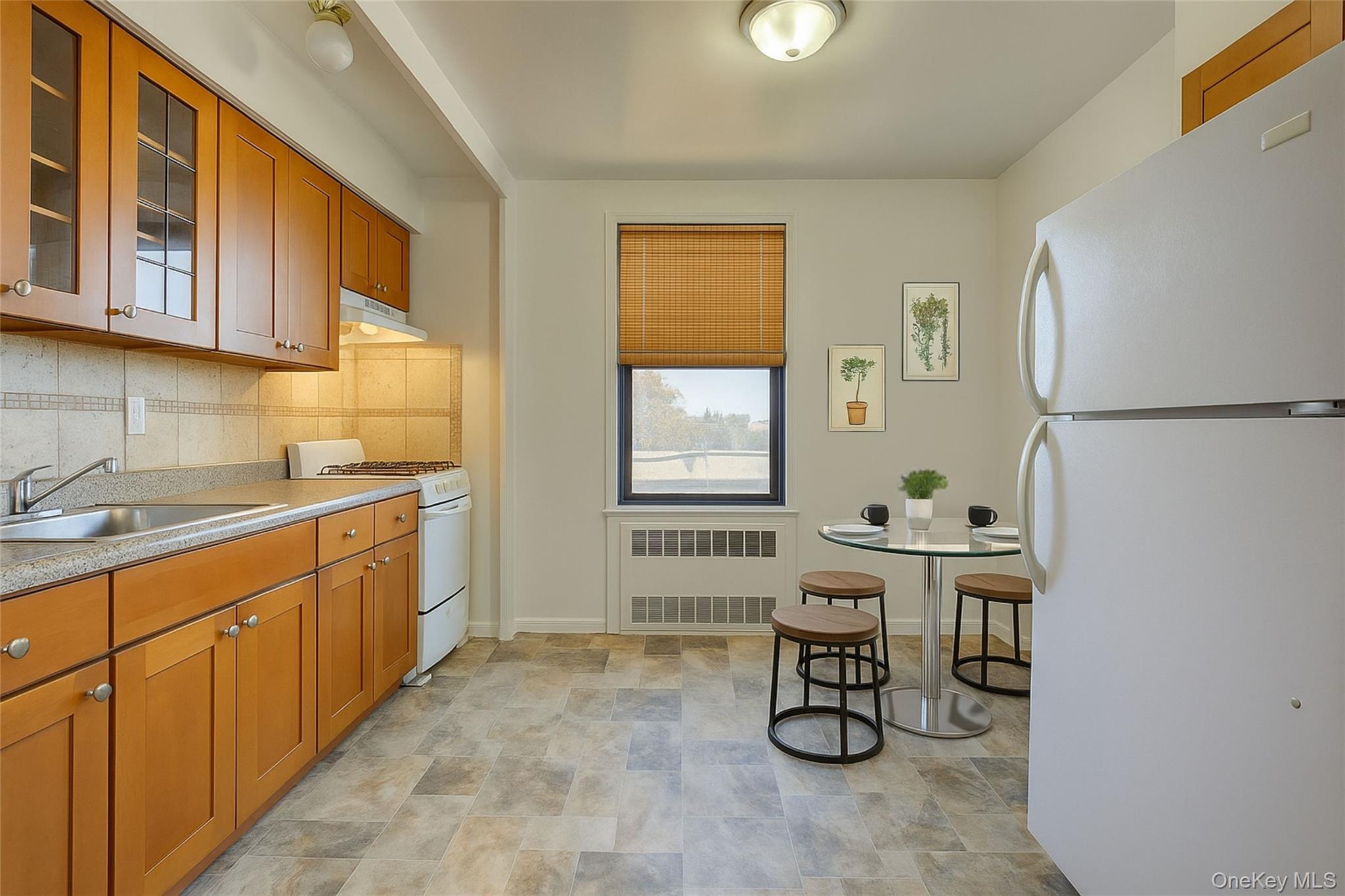 #16 photo, 3727 86th Street, Jackson Heights , NY 11372