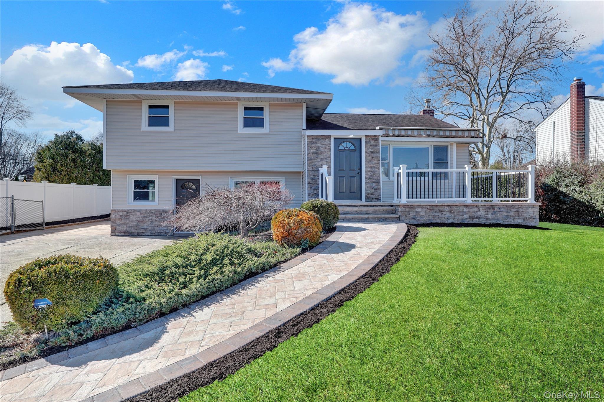 #1 photo, 19 Gardenia Drive, Commack , NY 11725