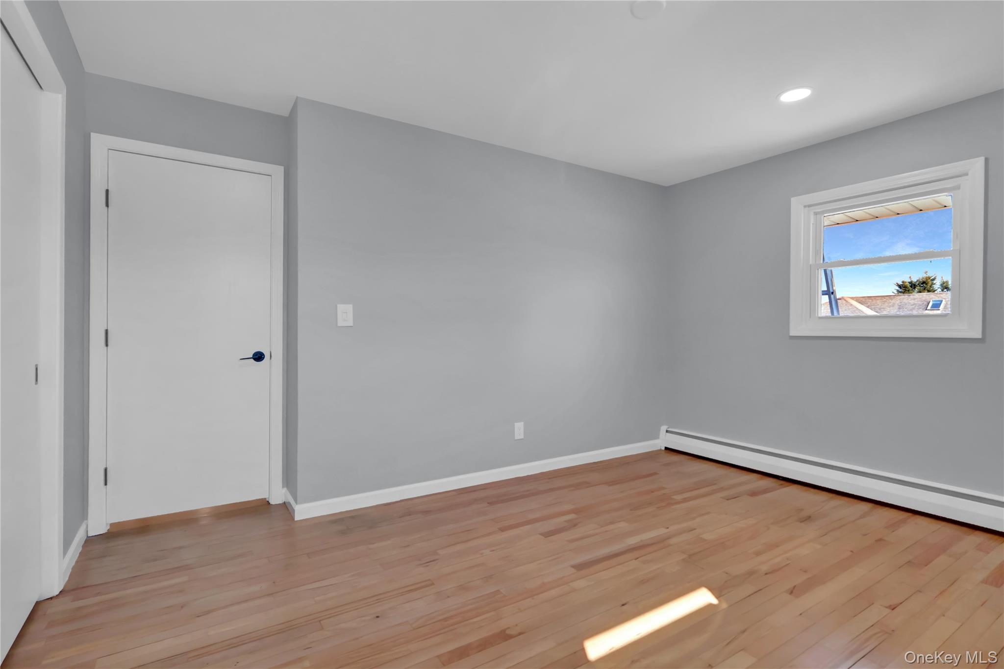 #9 photo, 19 Gardenia Drive, Commack , NY 11725