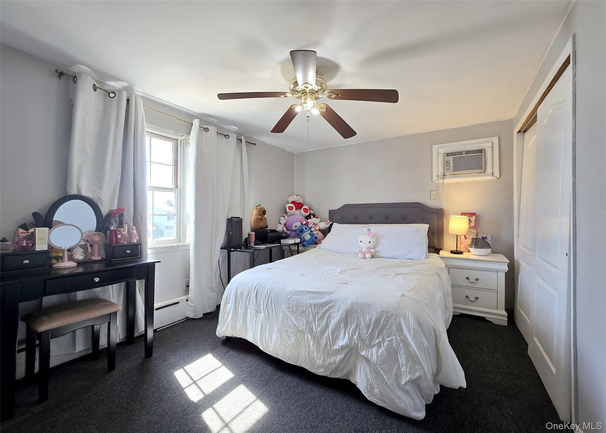 #11 photo, 5 South Lane, Levittown , NY 11756