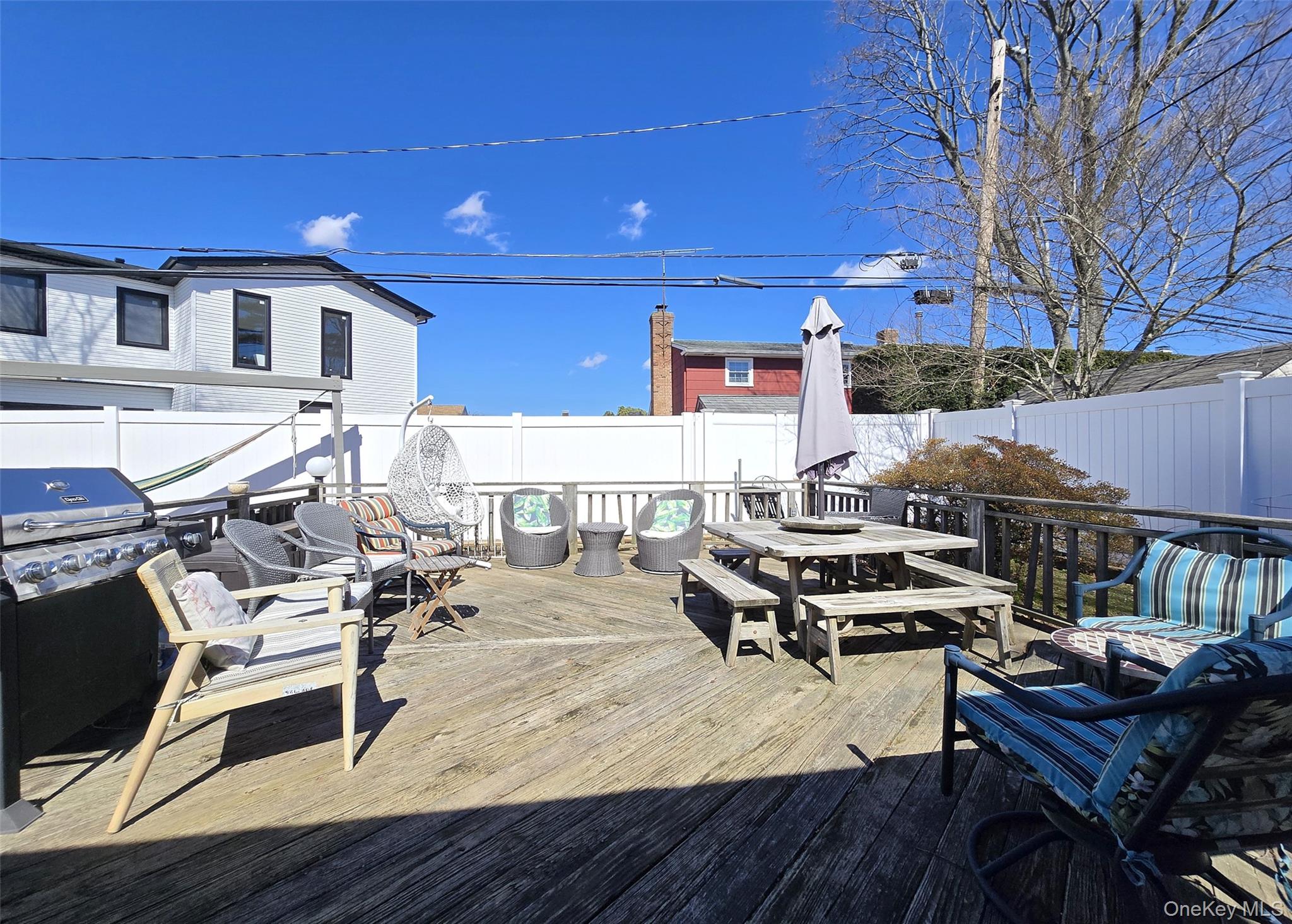 #18 photo, 5 South Lane, Levittown , NY 11756