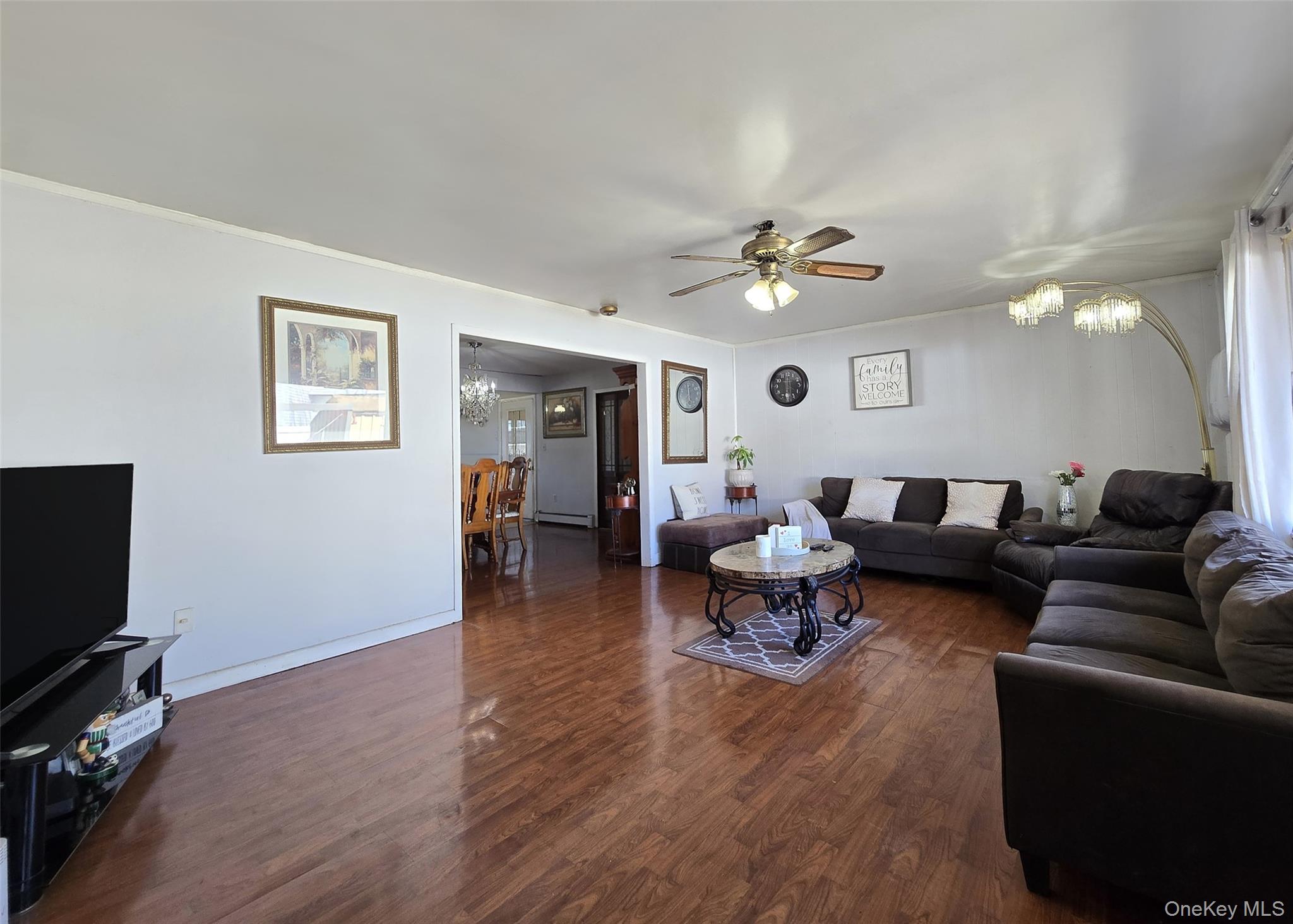 #6 photo, 5 South Lane, Levittown , NY 11756