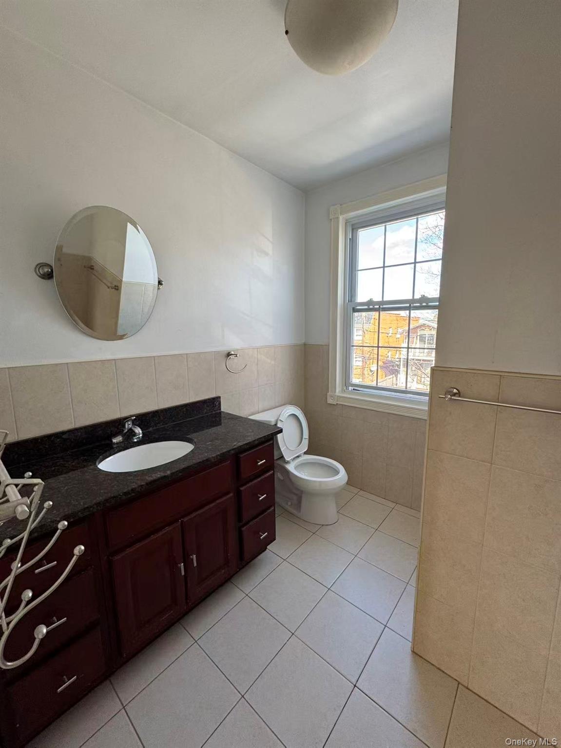 #11 photo, 52-16 69th Place, Maspeth , NY 11378