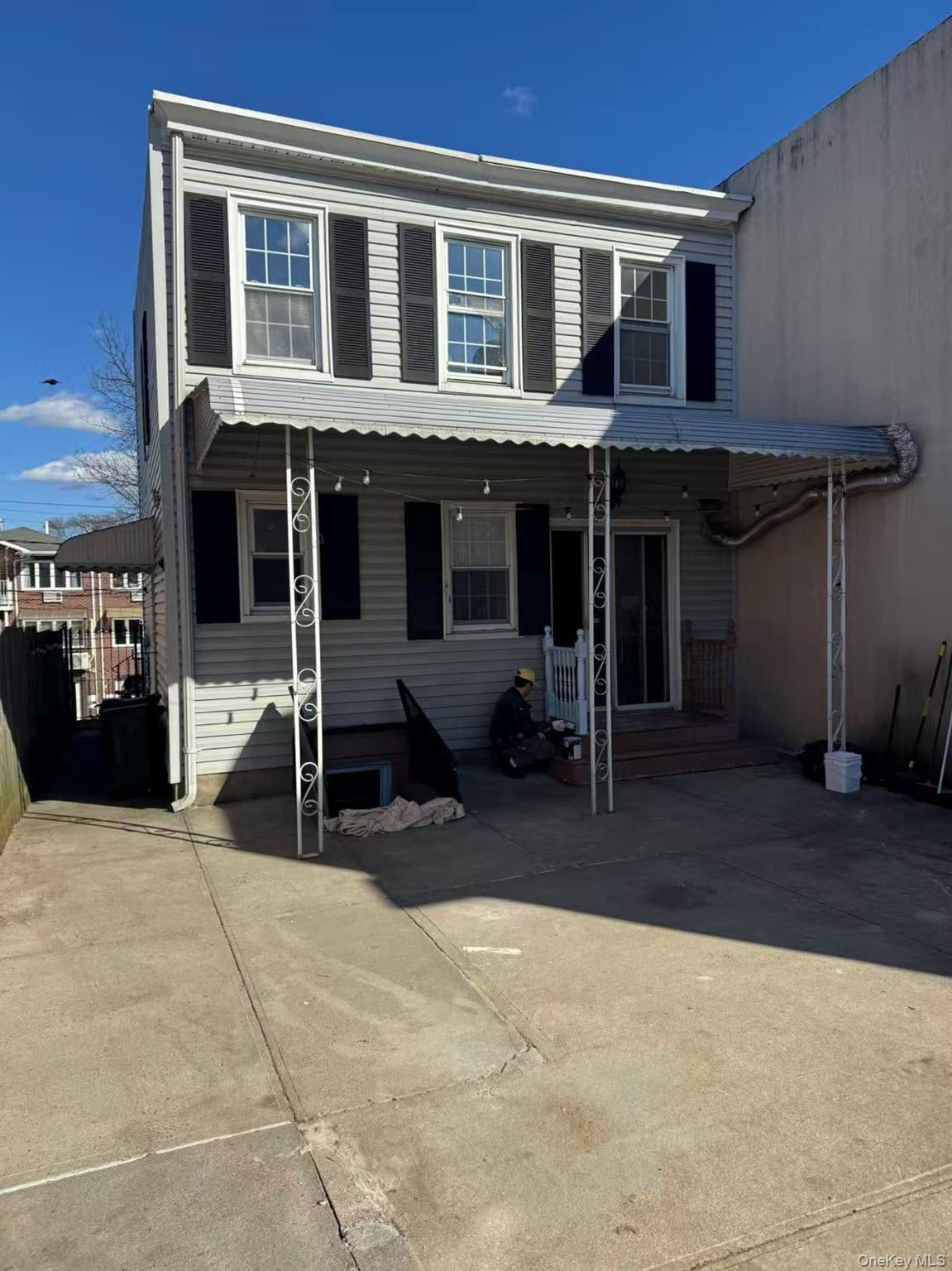 #16 photo, 52-16 69th Place, Maspeth , NY 11378