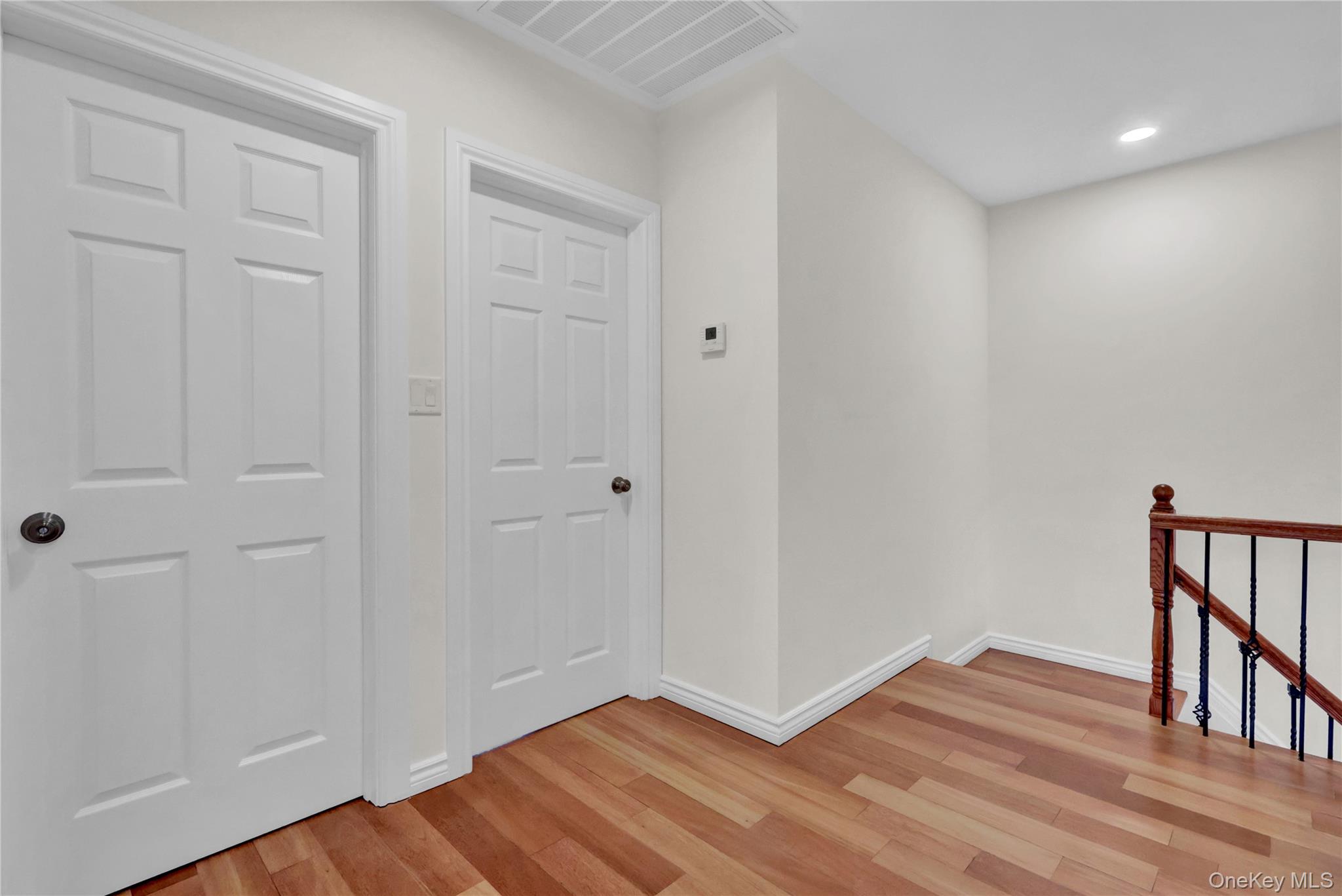 #15 photo, 1010 California Place, Island Park , NY 11558