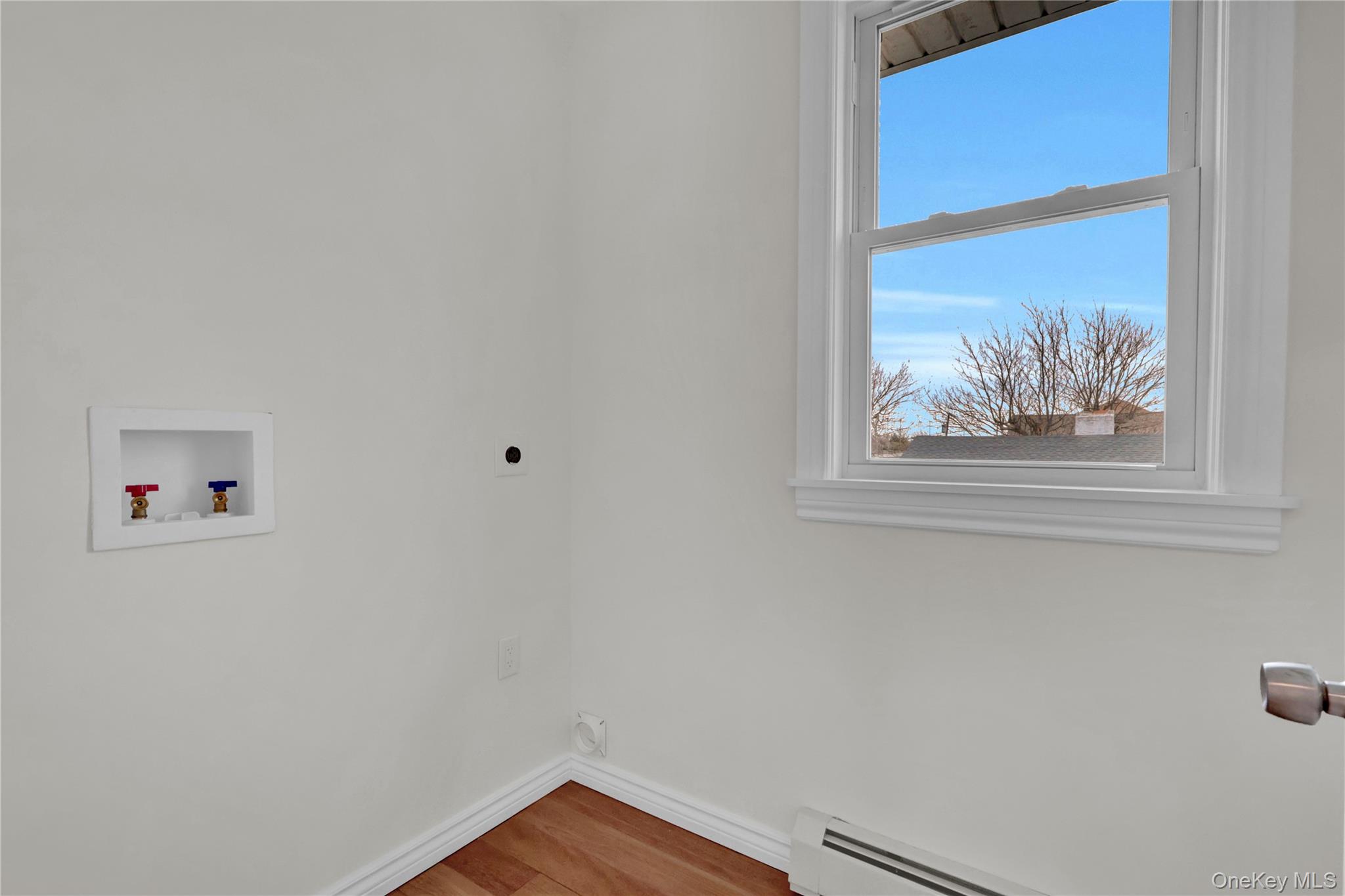 #16 photo, 1010 California Place, Island Park , NY 11558