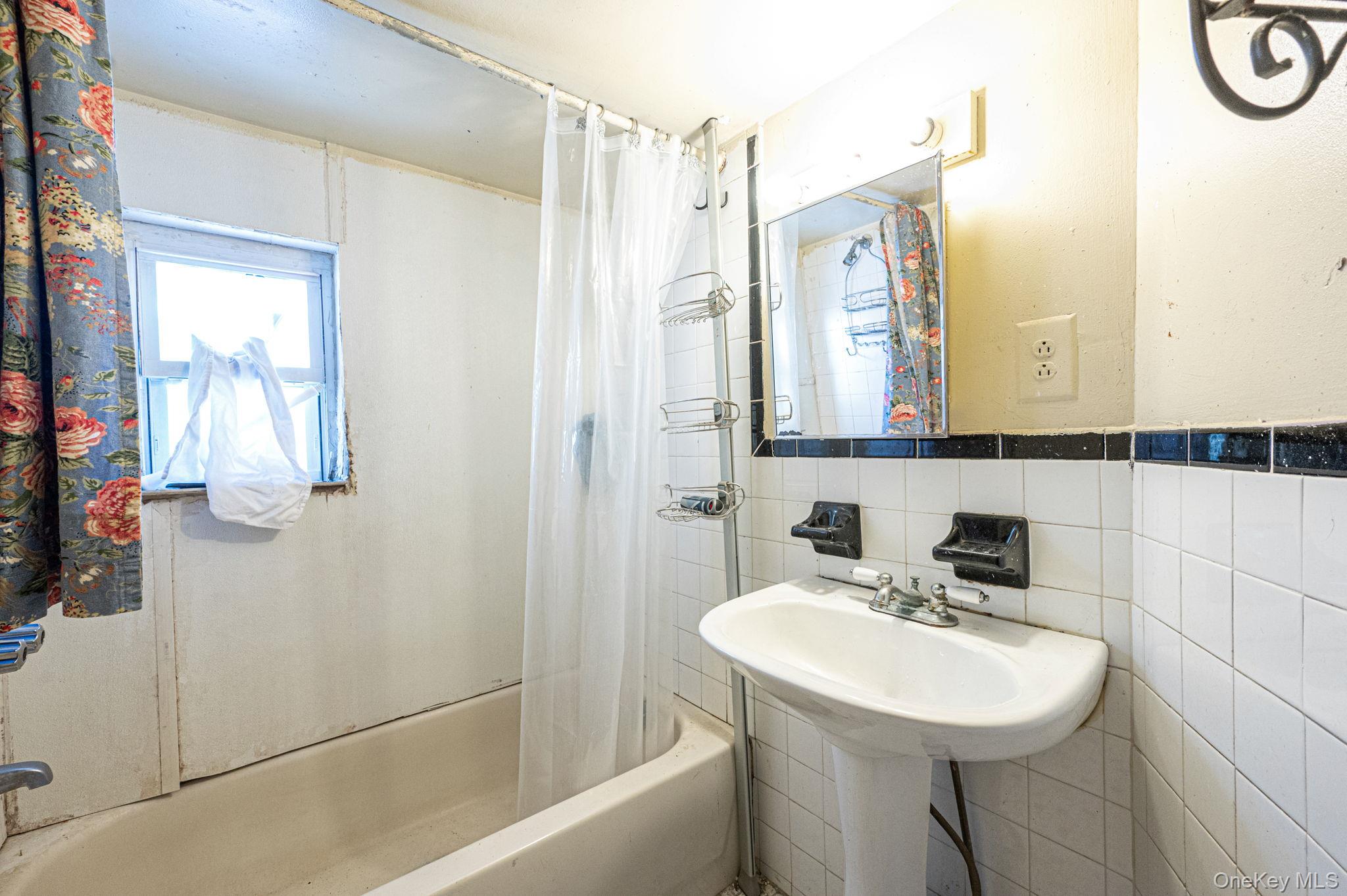 #16 photo, 2222 127th Street, College Point , NY 11356