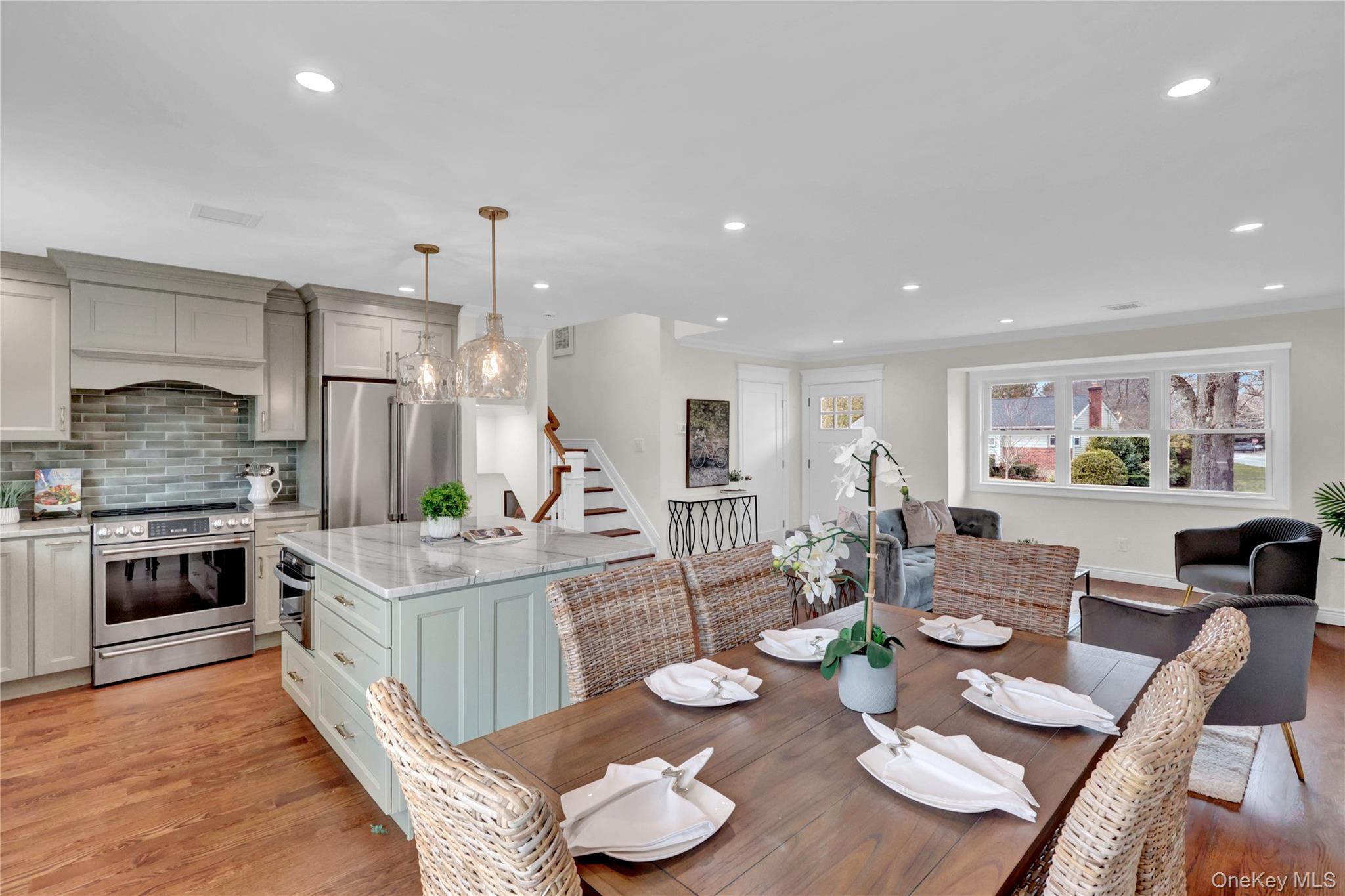 #12 photo, 10 Poet Lane, সাফোক কাউন্টি Greenlawn , NY 11740