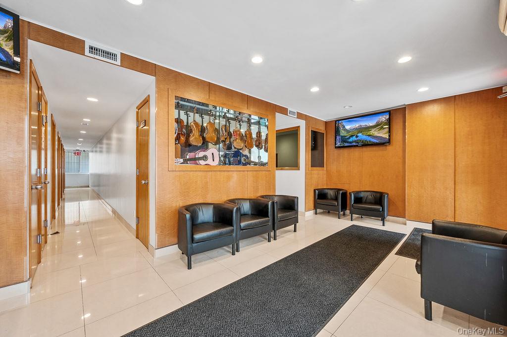 #2 photo, 43-07 162 Street, Flushing , NY 11358