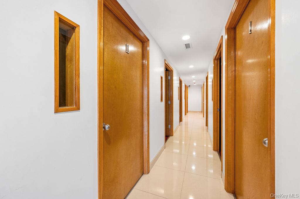 #4 photo, 43-07 162 Street, Flushing , NY 11358