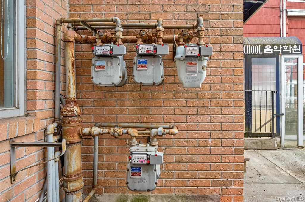 #7 photo, 43-07 162 Street, Flushing , NY 11358