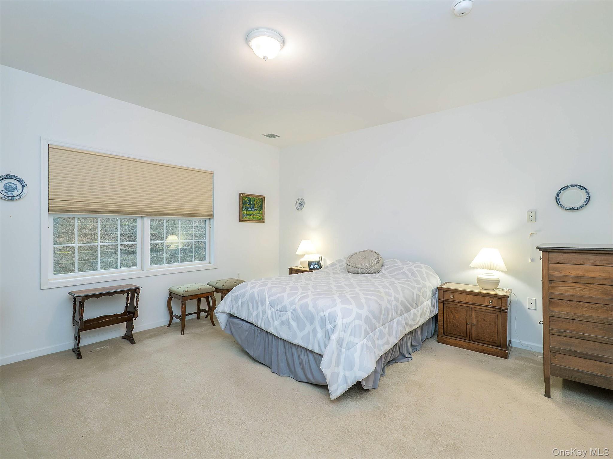 #18 photo, 174 Pond View Drive, Port Washington , NY 11050