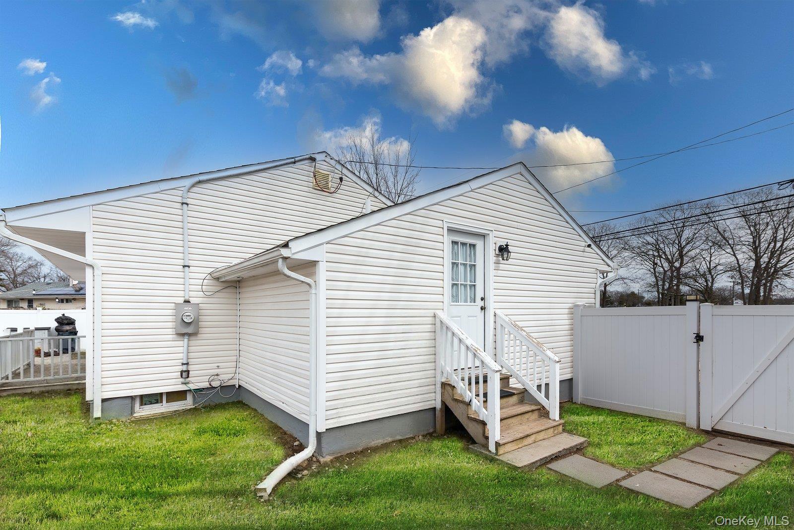 #5 photo, 178 Timberline Drive, सफ़ोक काउंटी Brentwood , NY 11717