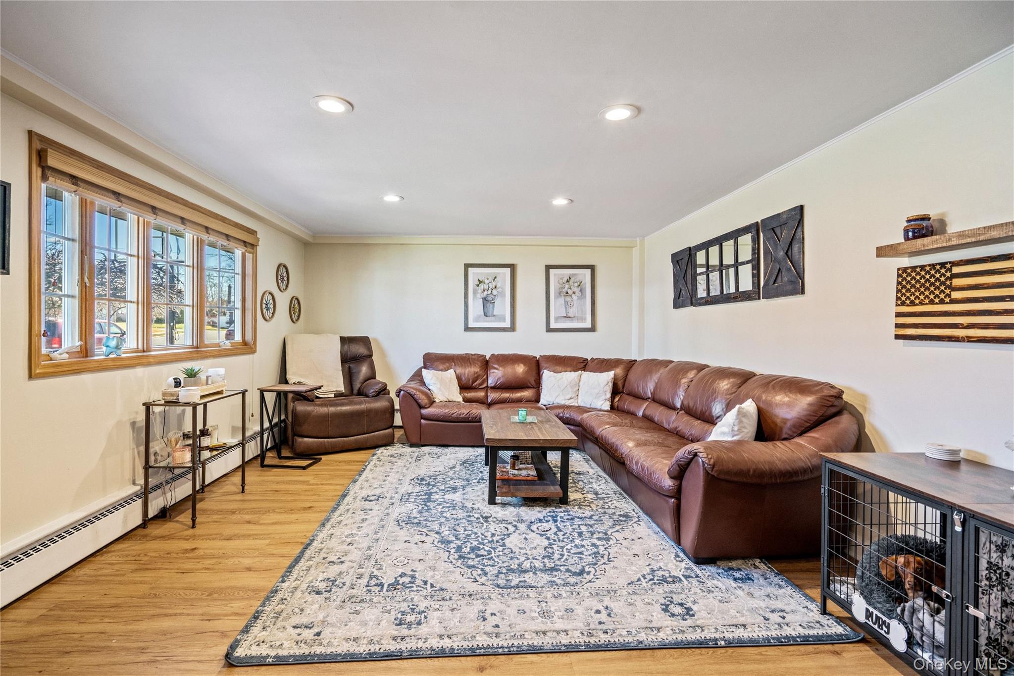 #11 photo, 5 Martin Lane, নাসাউ কাউন্টি Old Bethpage , NY 11804