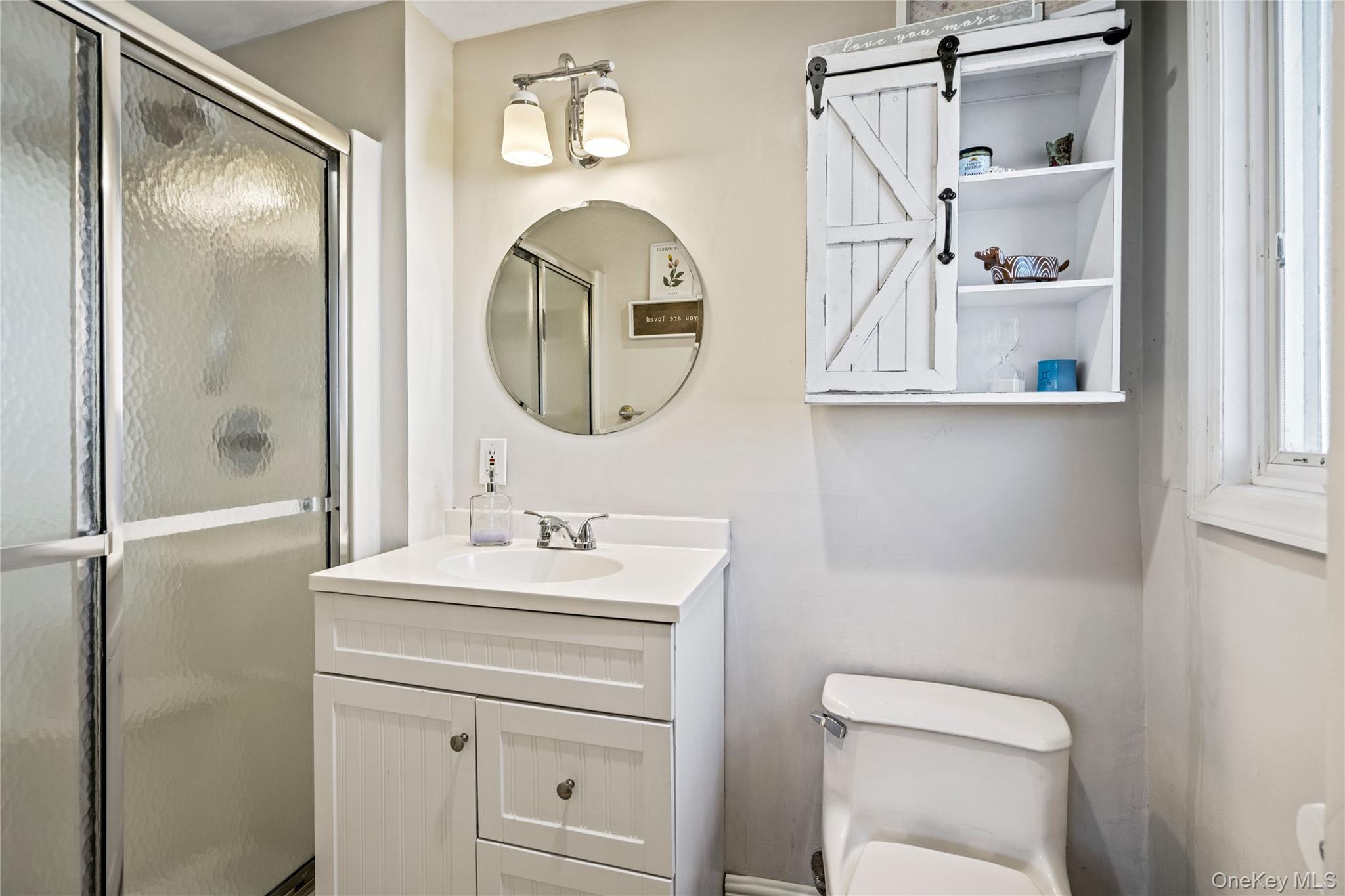 #13 photo, 5 Martin Lane, নাসাউ কাউন্টি Old Bethpage , NY 11804