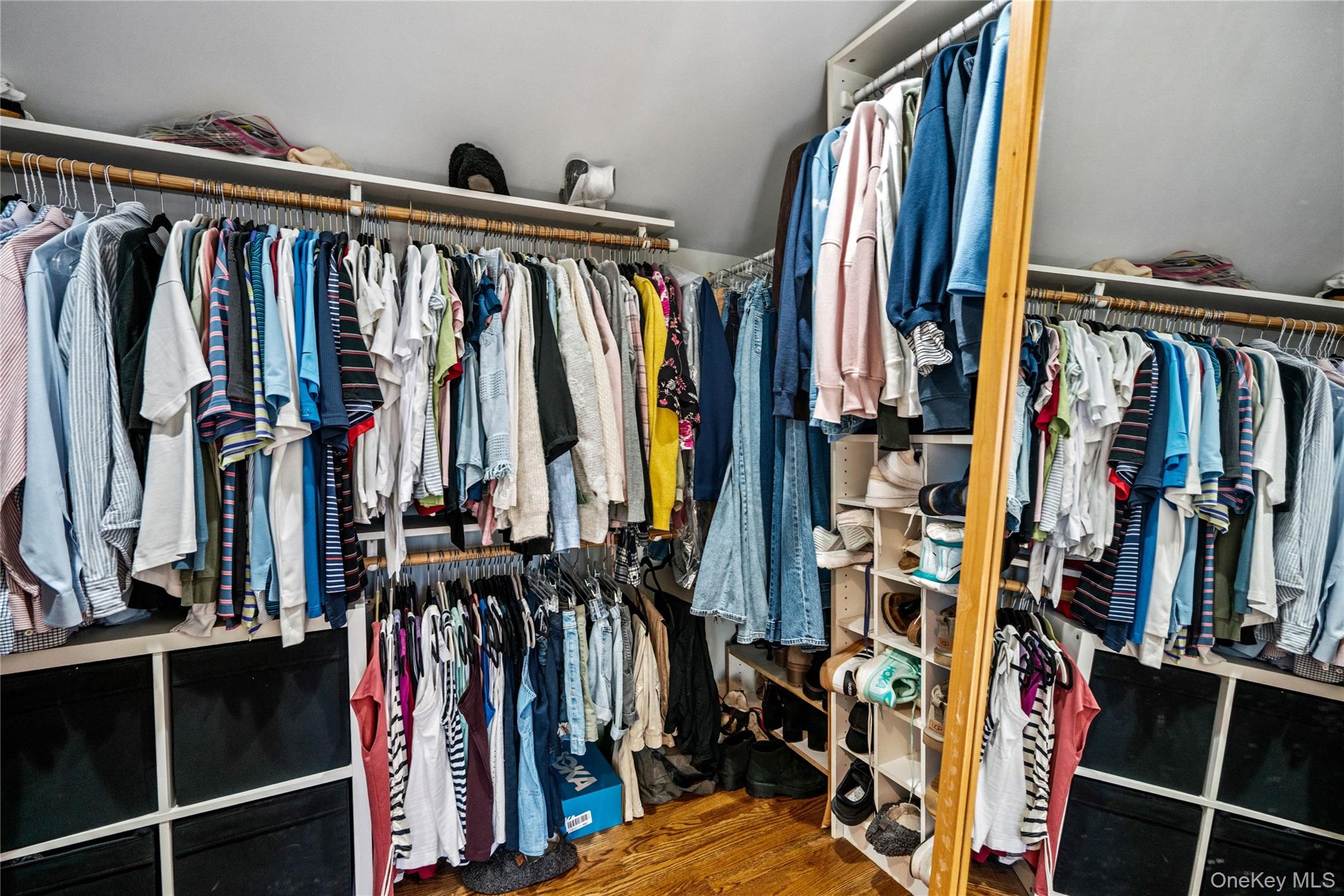 #19 photo, 5 Martin Lane, নাসাউ কাউন্টি Old Bethpage , NY 11804