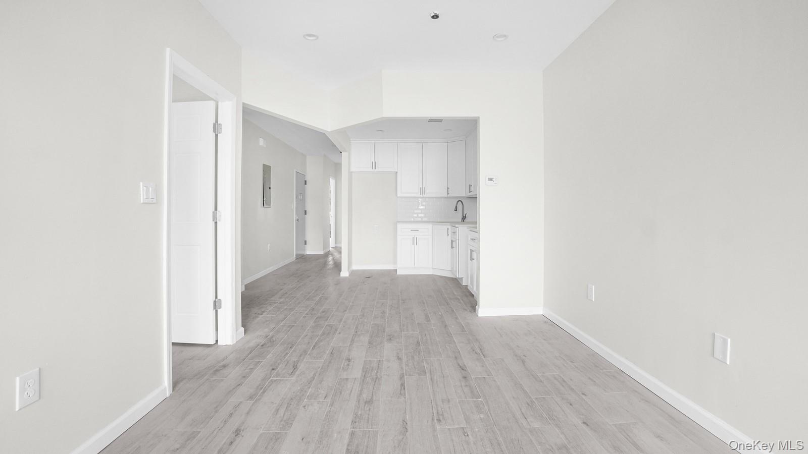 #17 photo, 500 Van Nest, Bronx , NY 10460