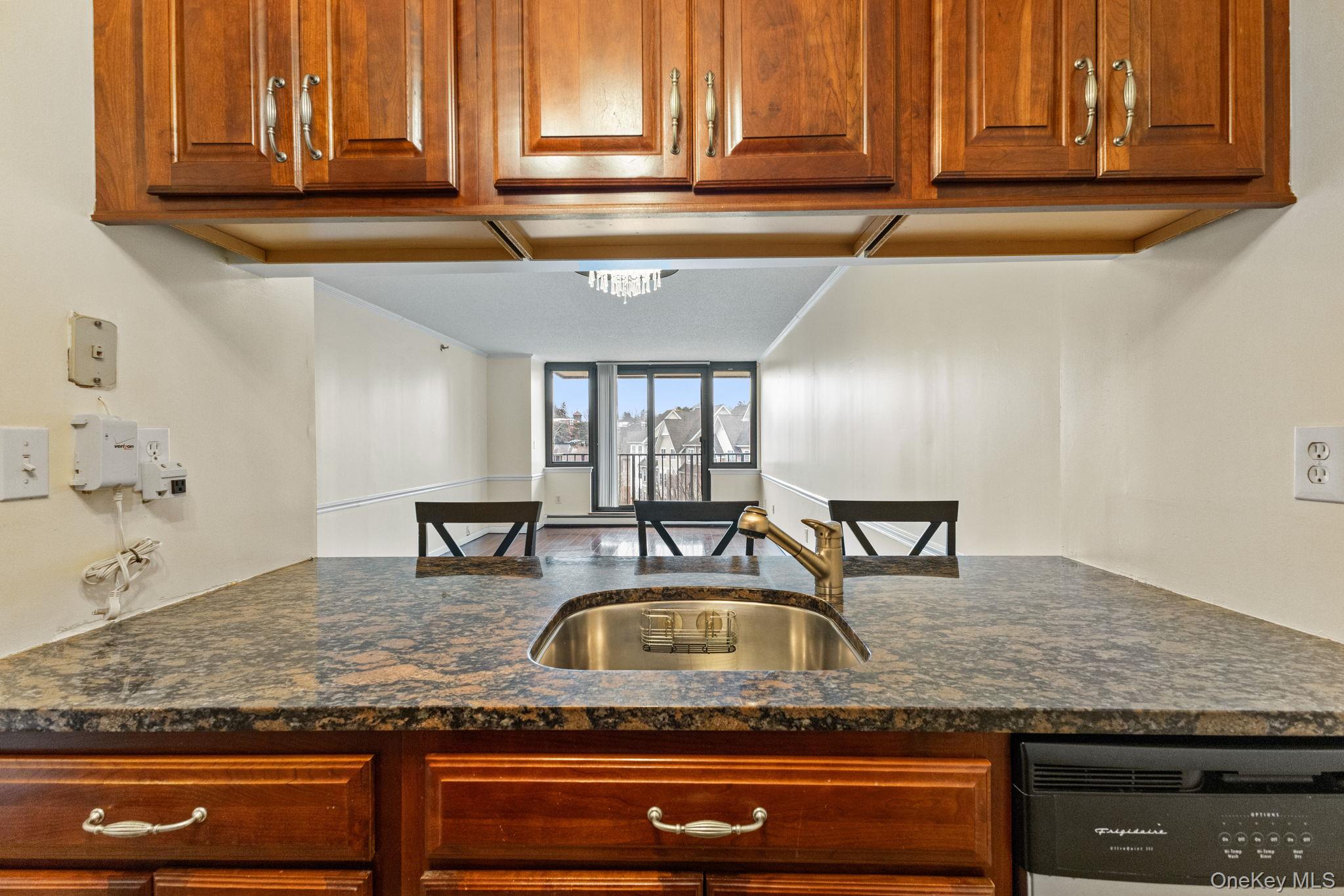 #7 photo, 25 Rockledge Avenue, White Plains , NY 10601