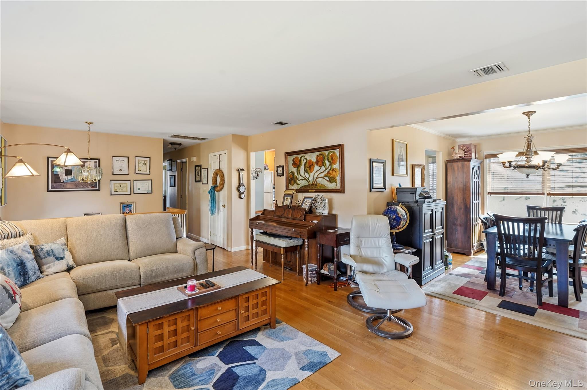 #4 photo, 6A Carrie Lane, Nanuet , NY 10954