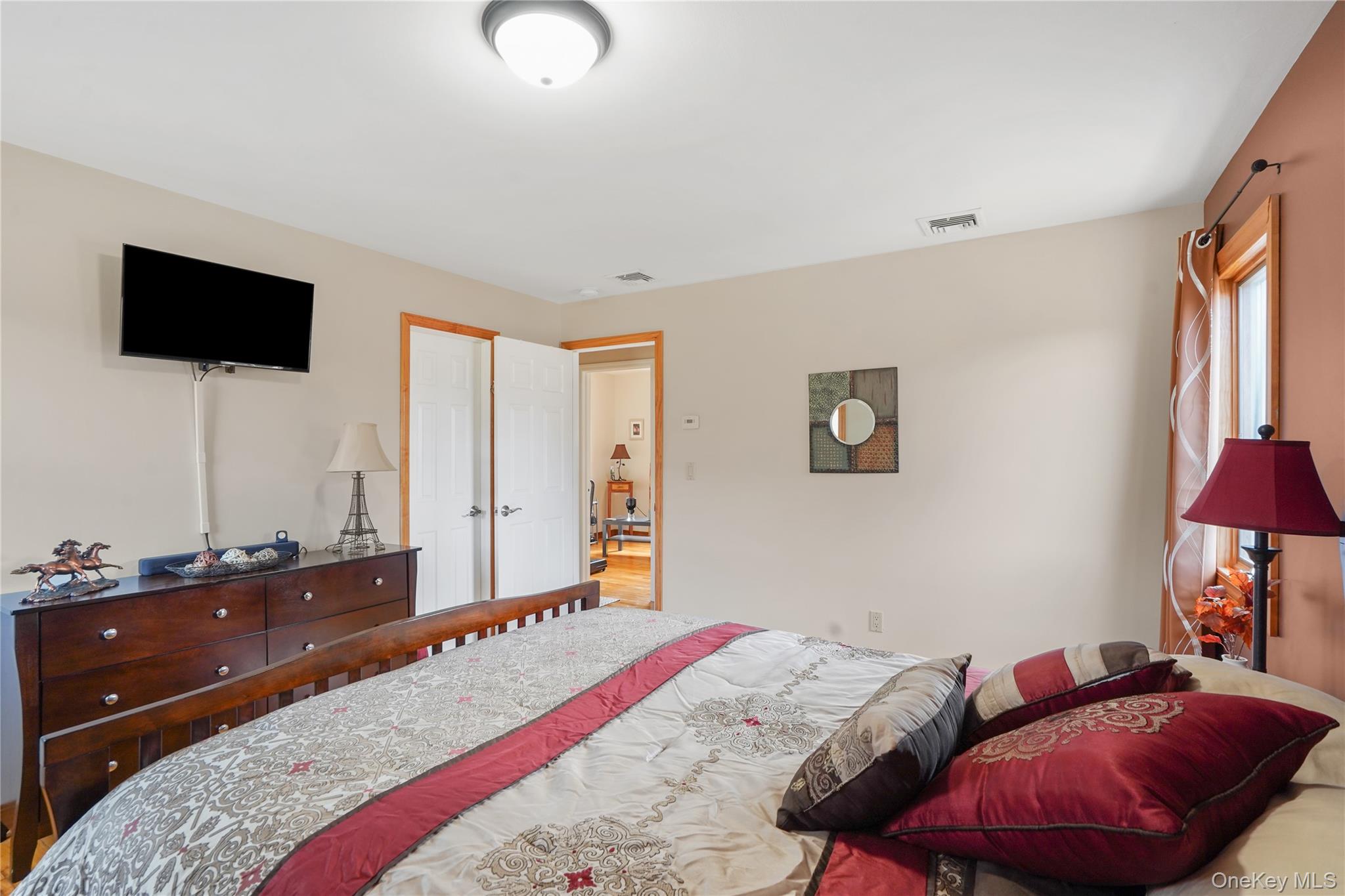 #14 photo, 75 Lincoln Street, Sloatsburg , NY 10974