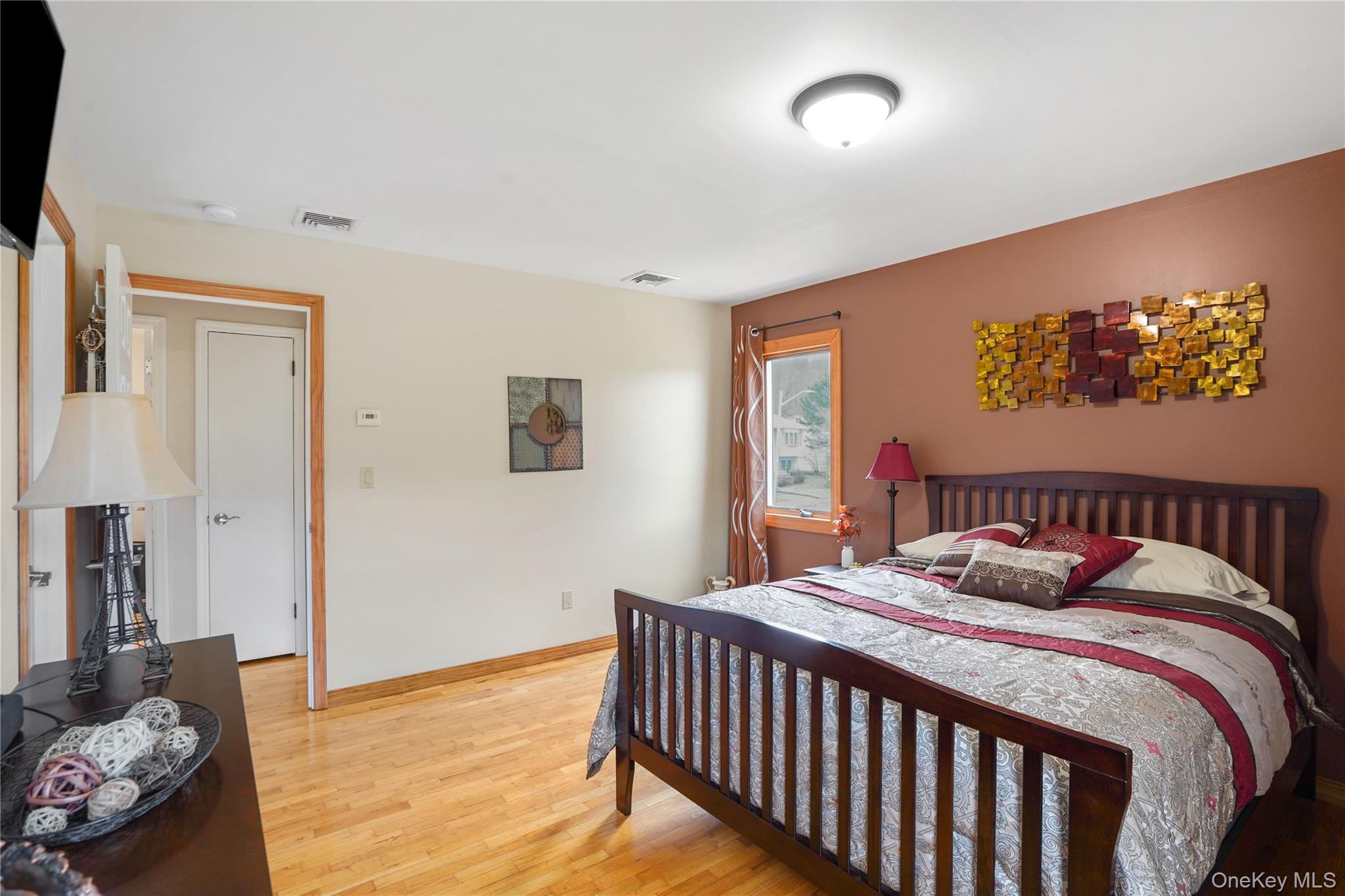 #15 photo, 75 Lincoln Street, Sloatsburg , NY 10974