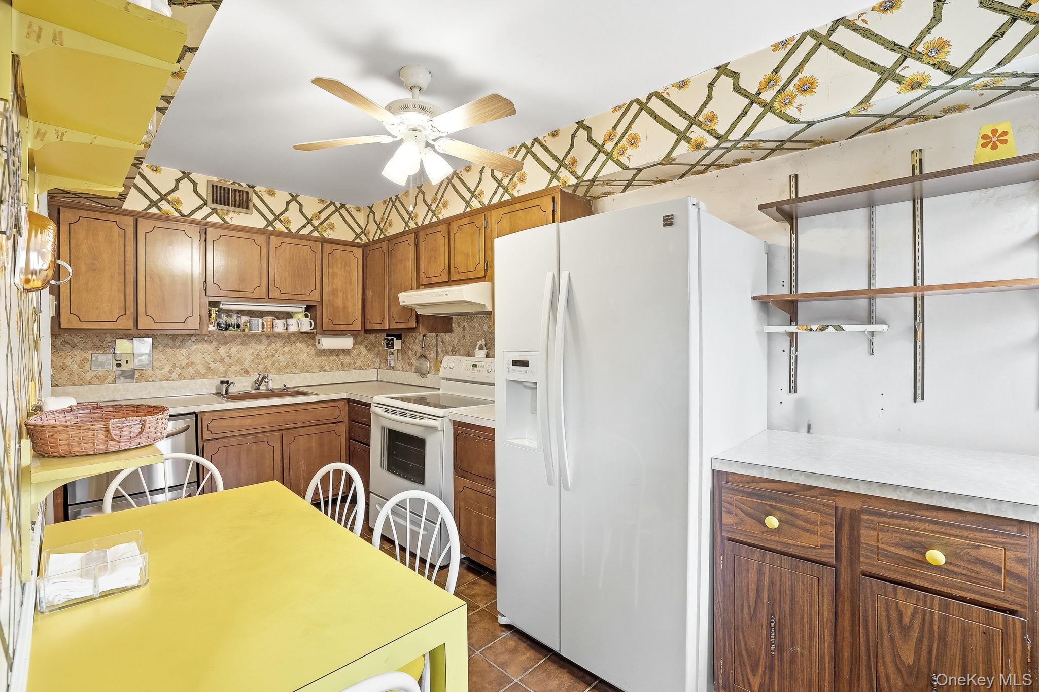 #15 photo, 412 N Broadway, Yonkers , NY 10701